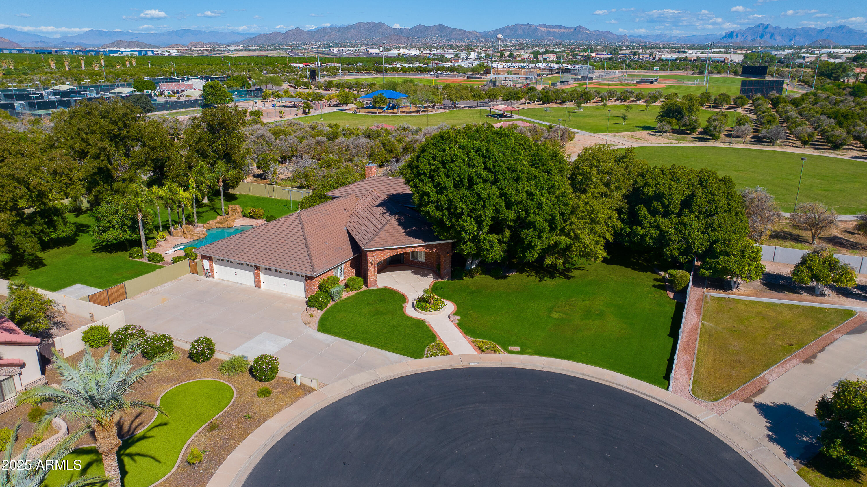 3958 E JUNIPER Circle, Mesa