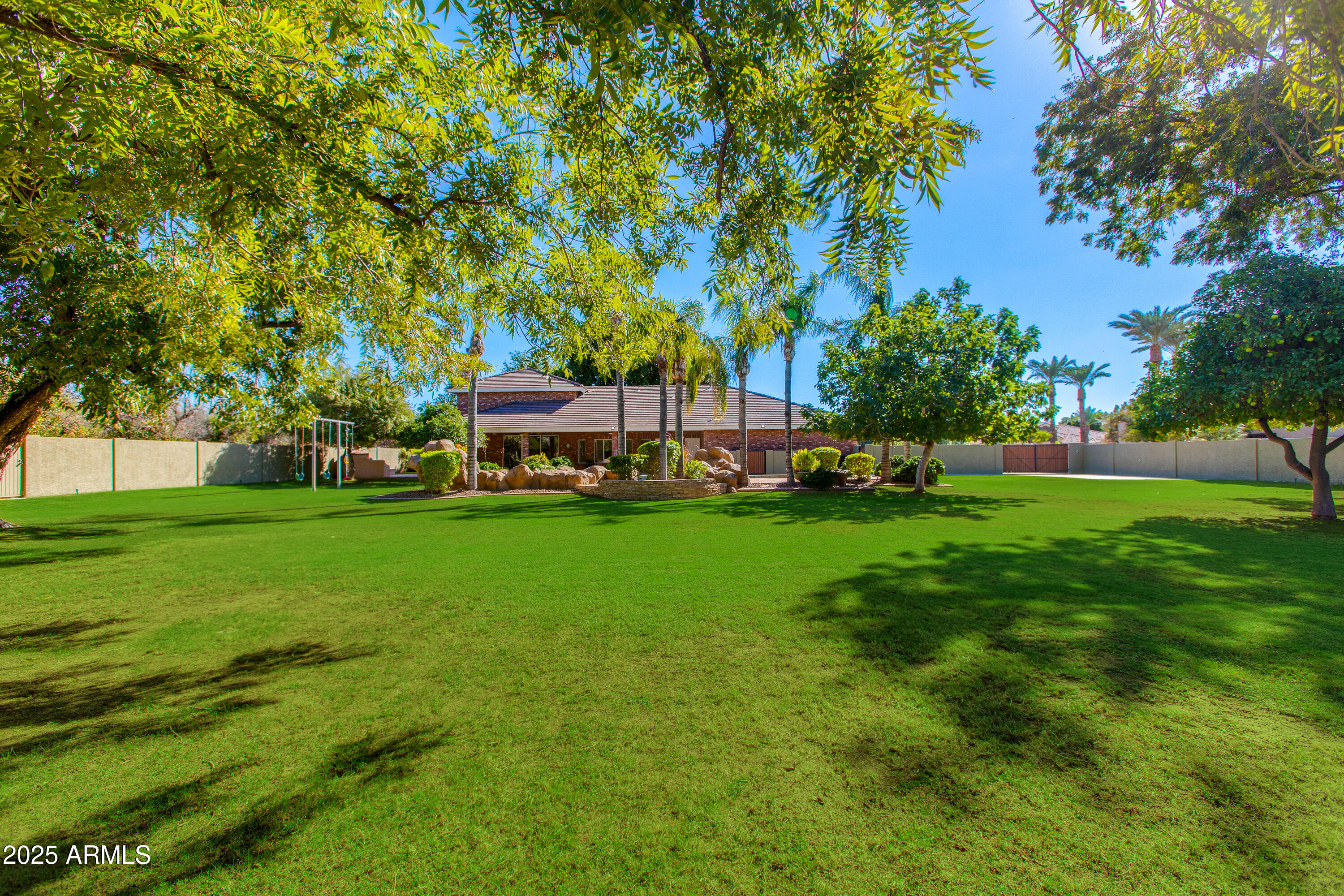 3958 E JUNIPER Circle, Mesa