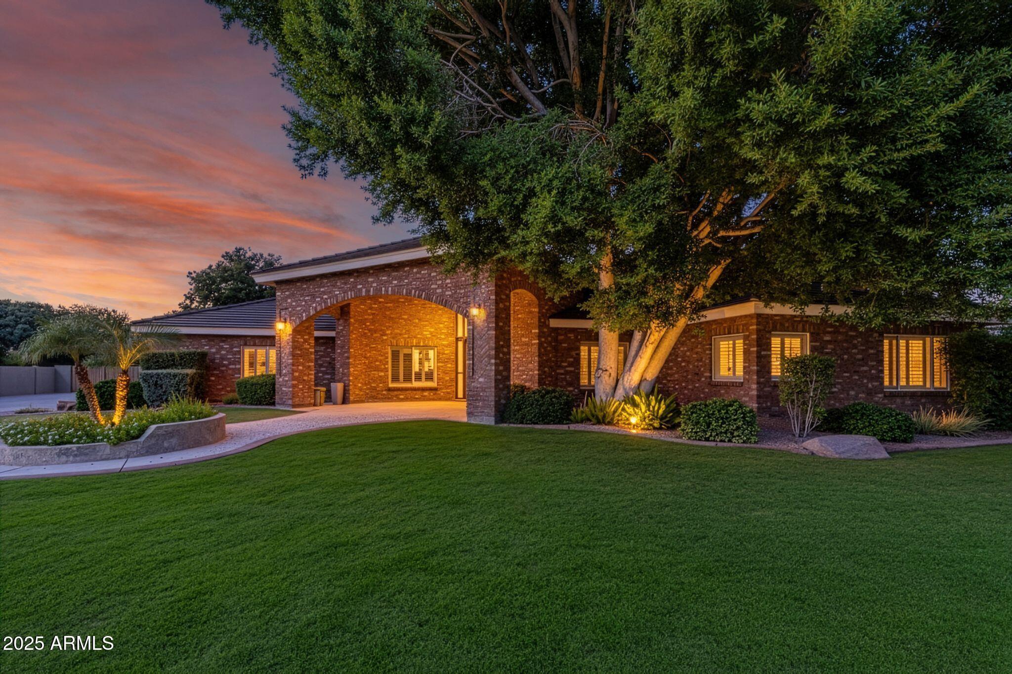 3958 E JUNIPER Circle, Mesa