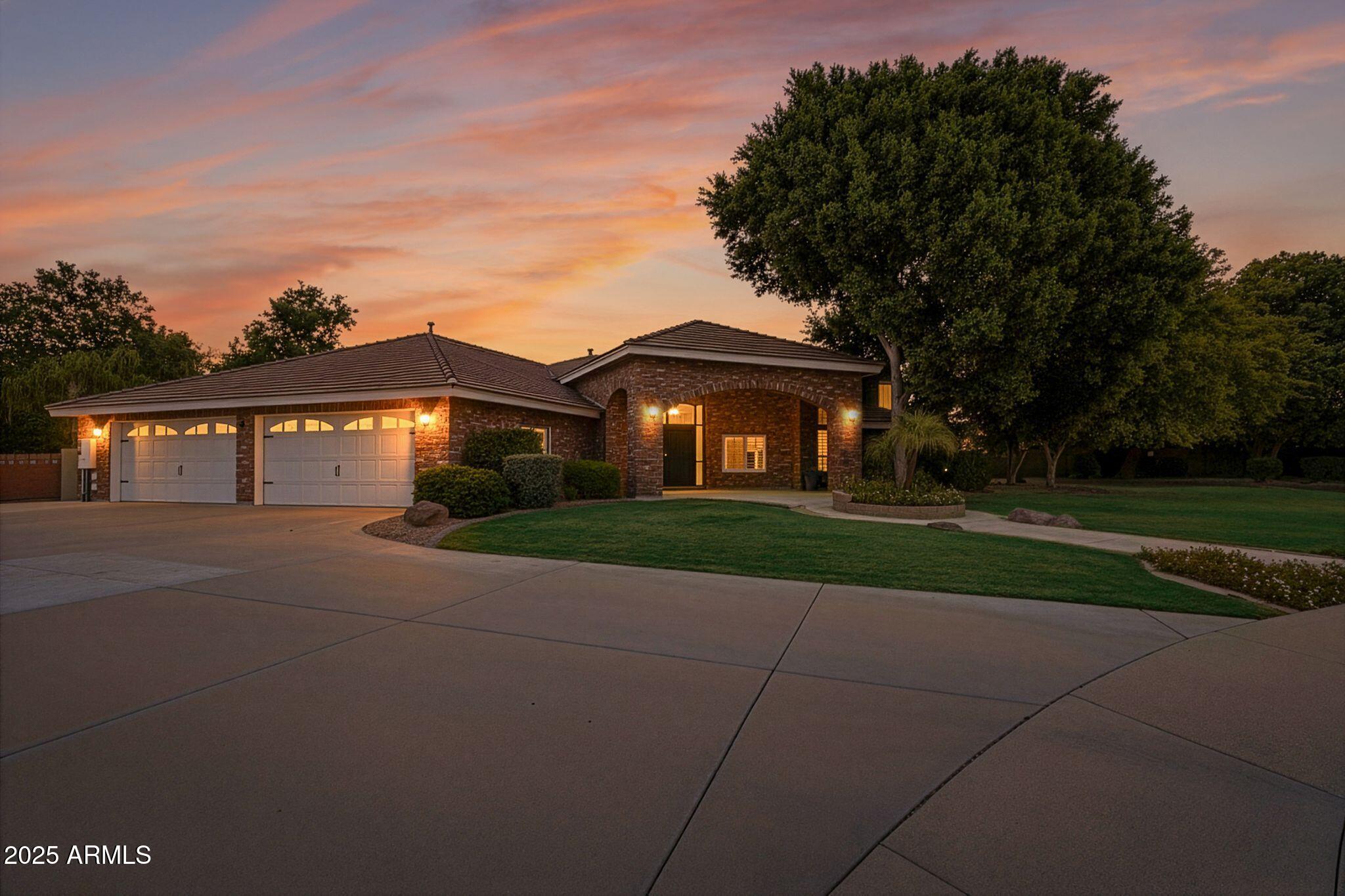 3958 E JUNIPER Circle, Mesa
