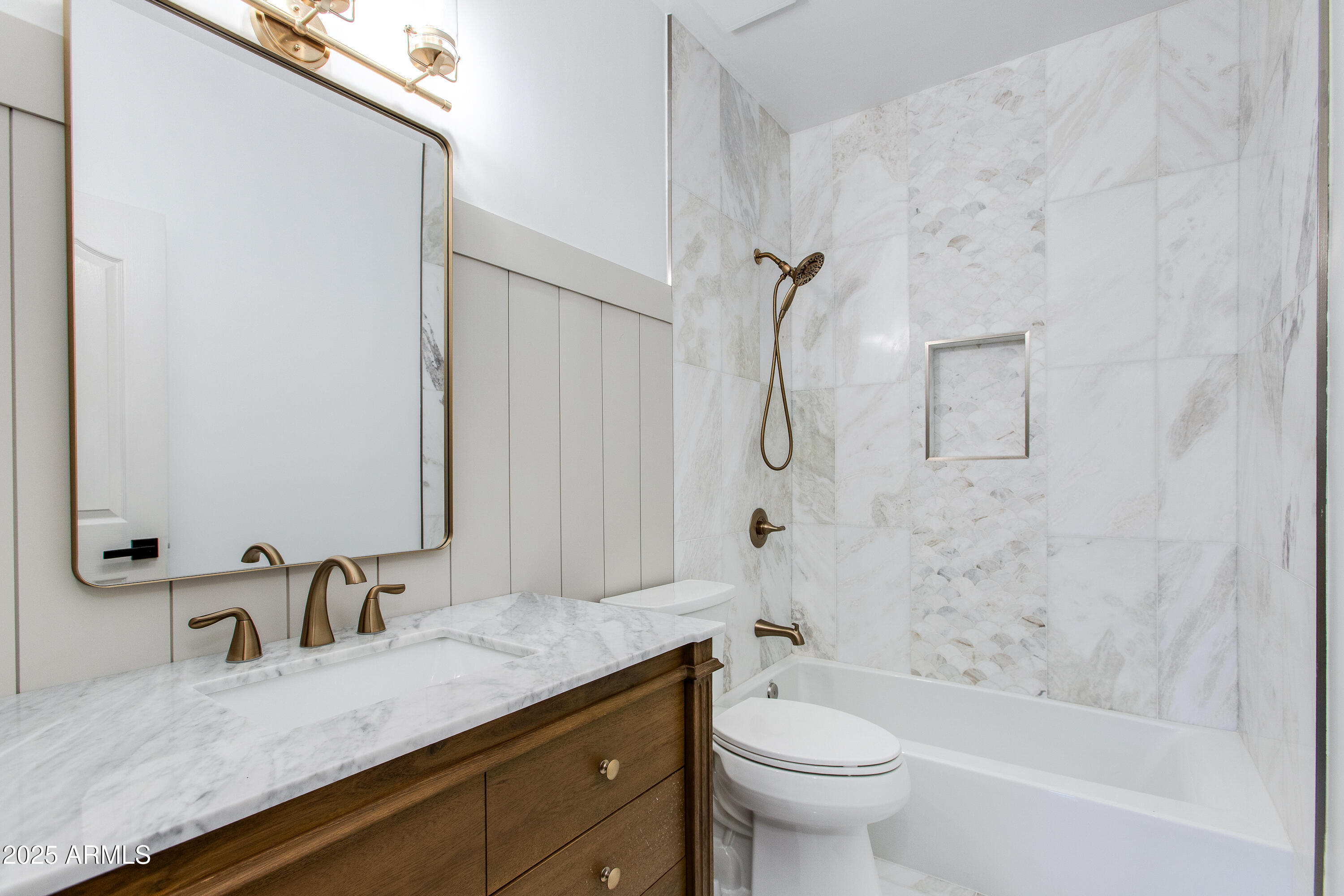 3958 E JUNIPER Circle, Mesa