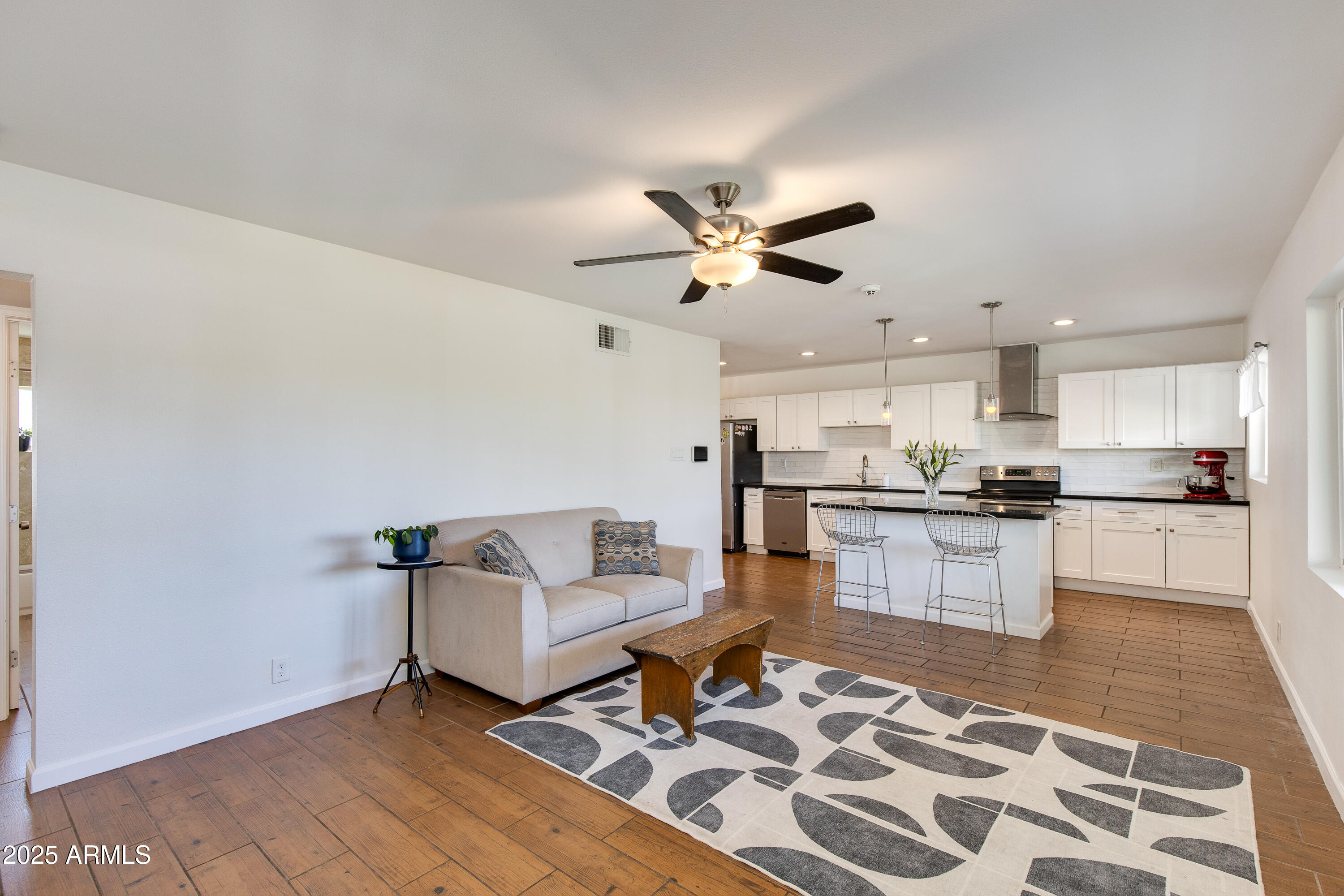 3313 N 43RD Place, Phoenix