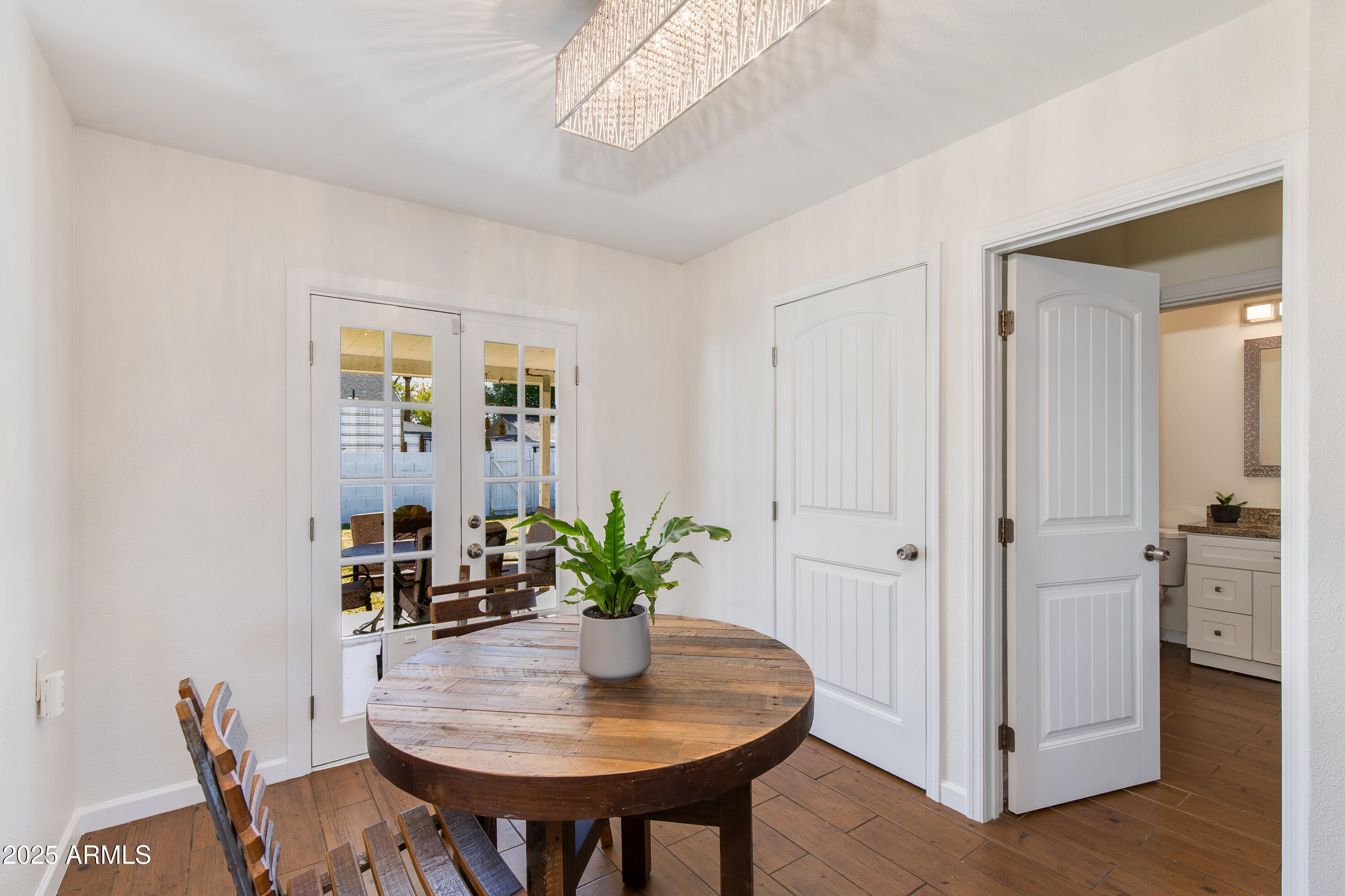 3313 N 43RD Place, Phoenix