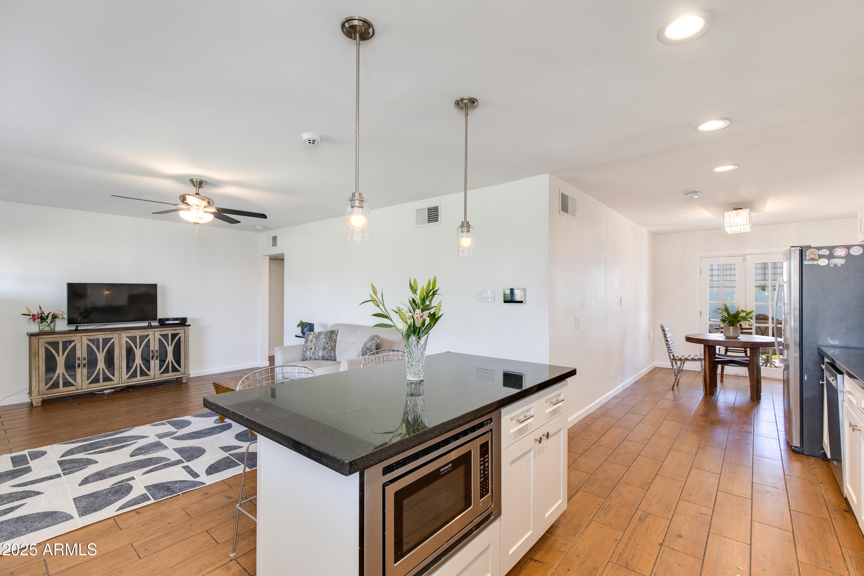 3313 N 43RD Place, Phoenix