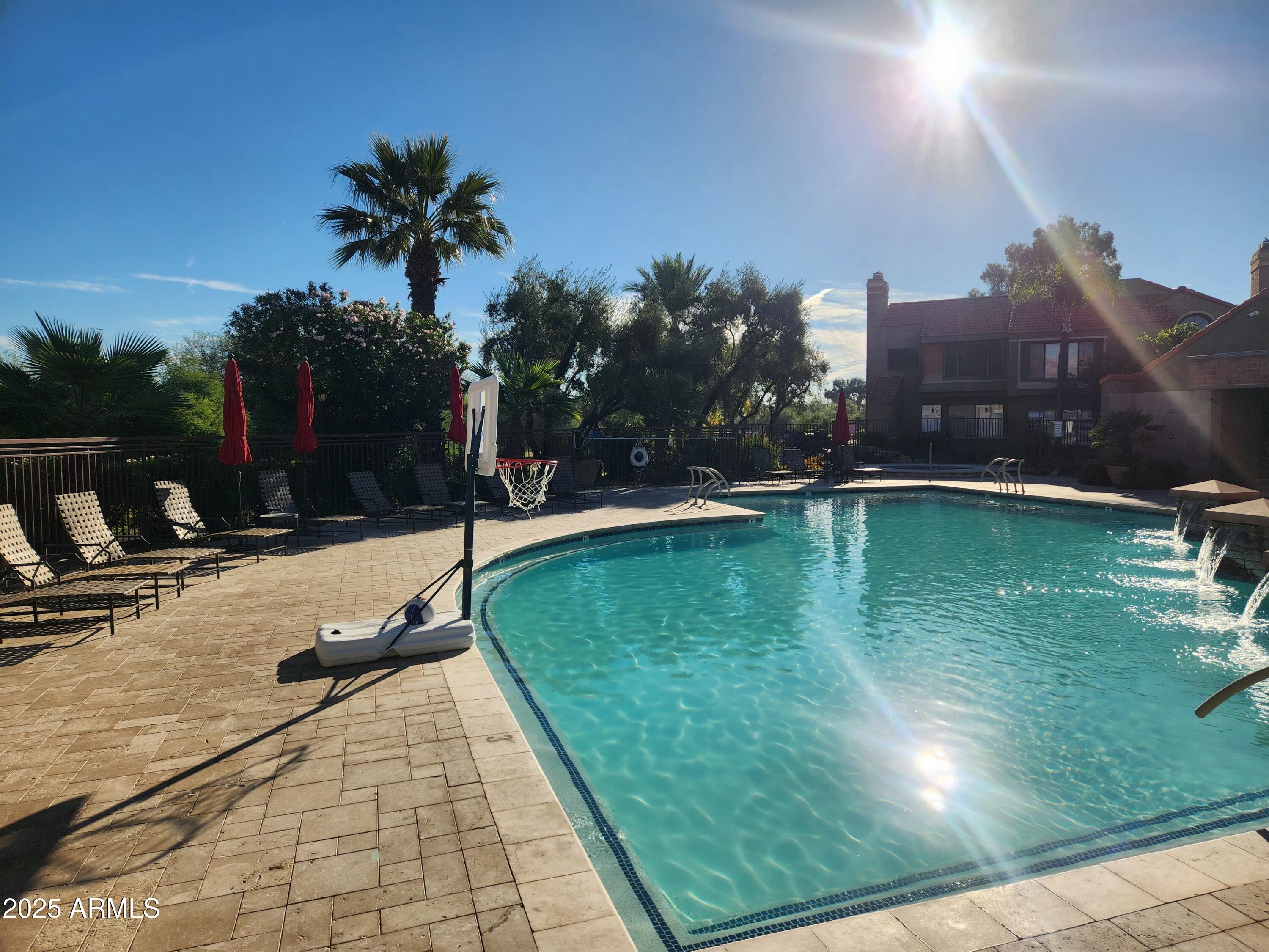 5122 E SHEA Boulevard, 2165