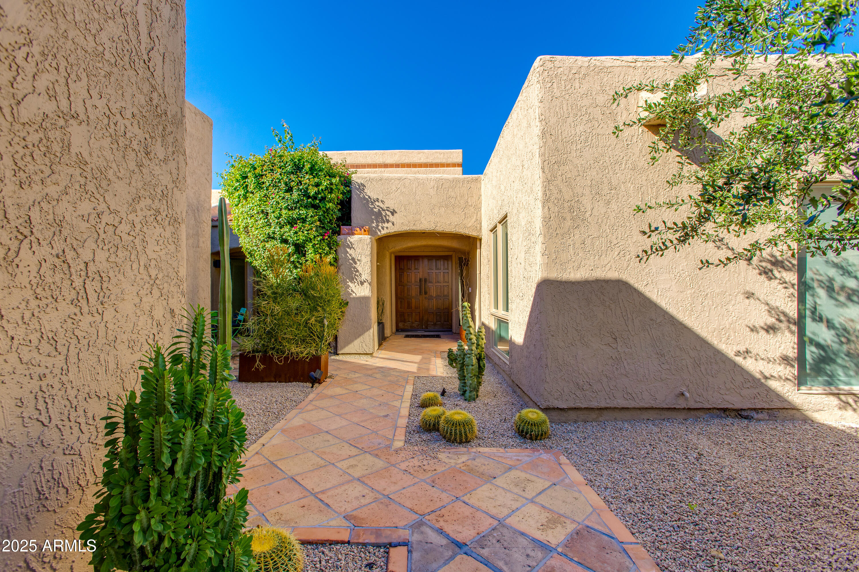 2626 E ARIZONA BILTMORE Circle E, 26, Phoenix Unit: 26