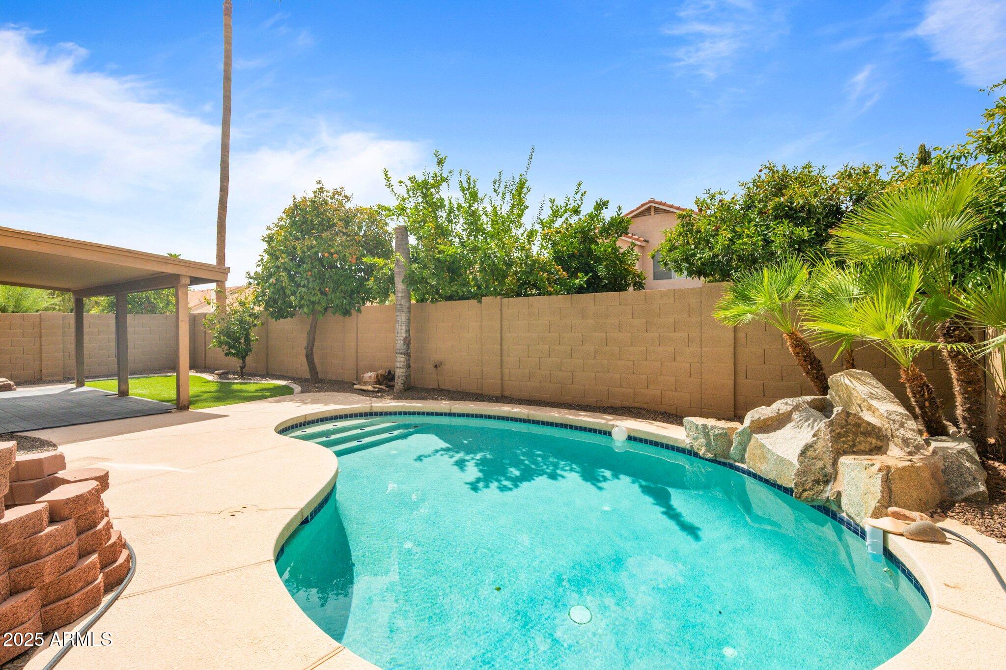 4529 E BLUEFIELD Avenue, Phoenix