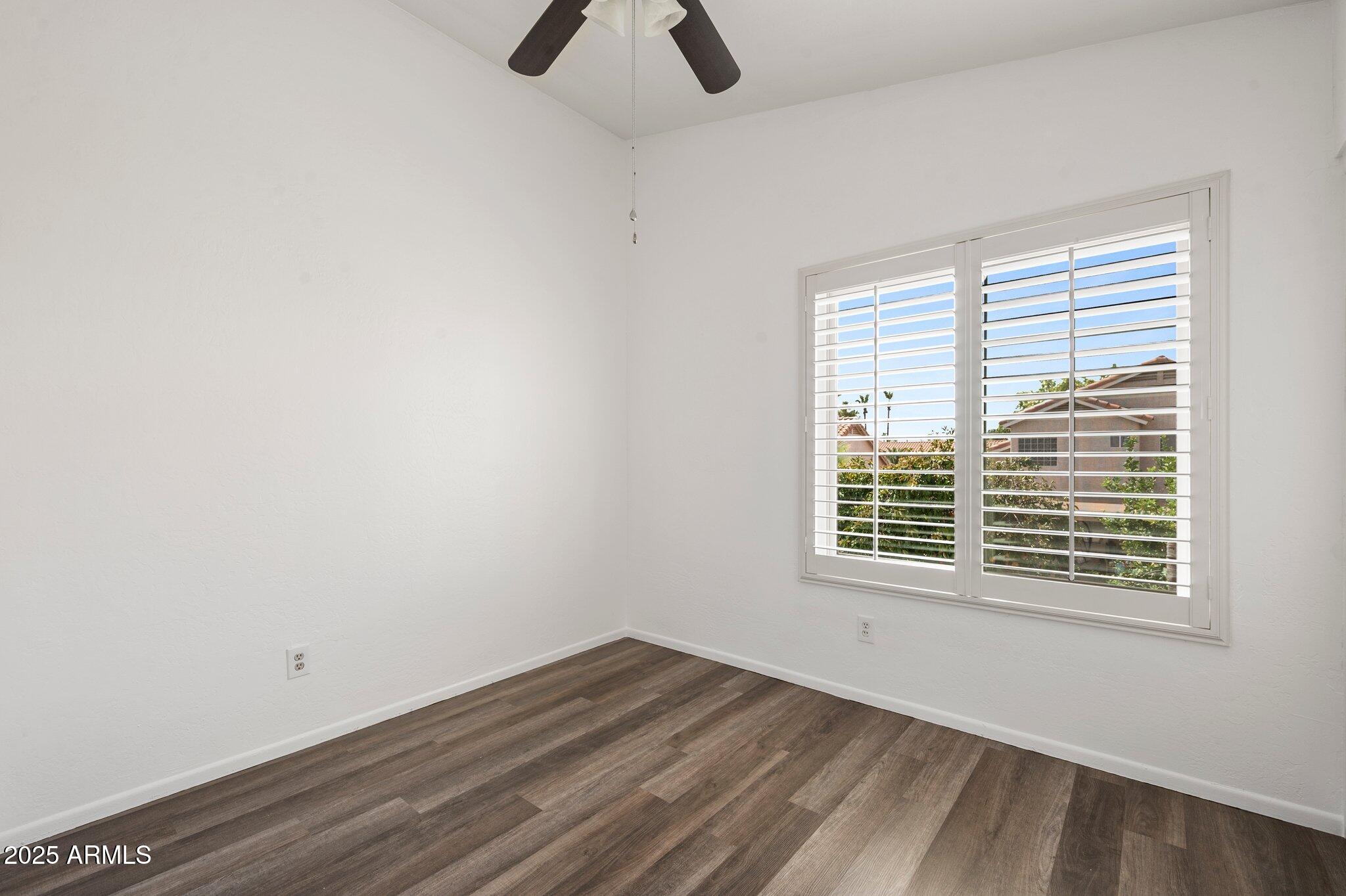 4529 E BLUEFIELD Avenue, Phoenix