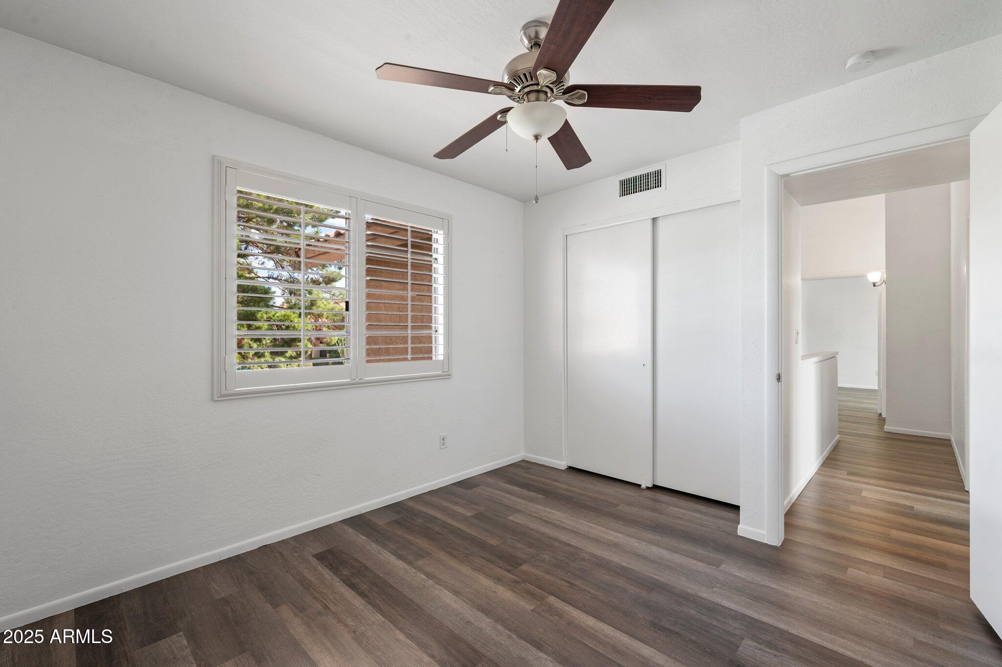 4529 E BLUEFIELD Avenue, Phoenix