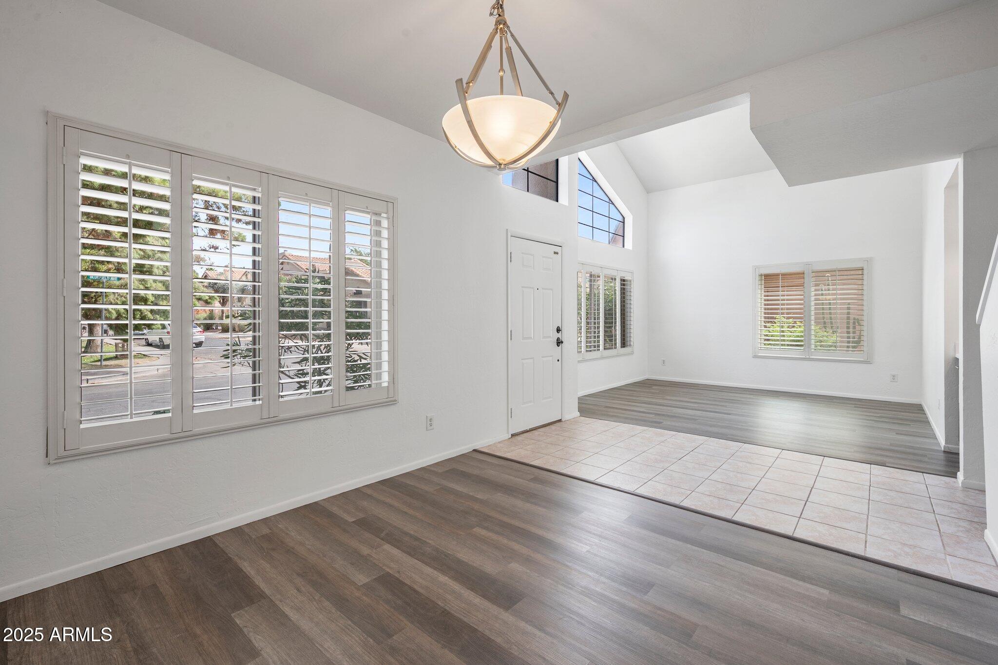 4529 E BLUEFIELD Avenue, Phoenix