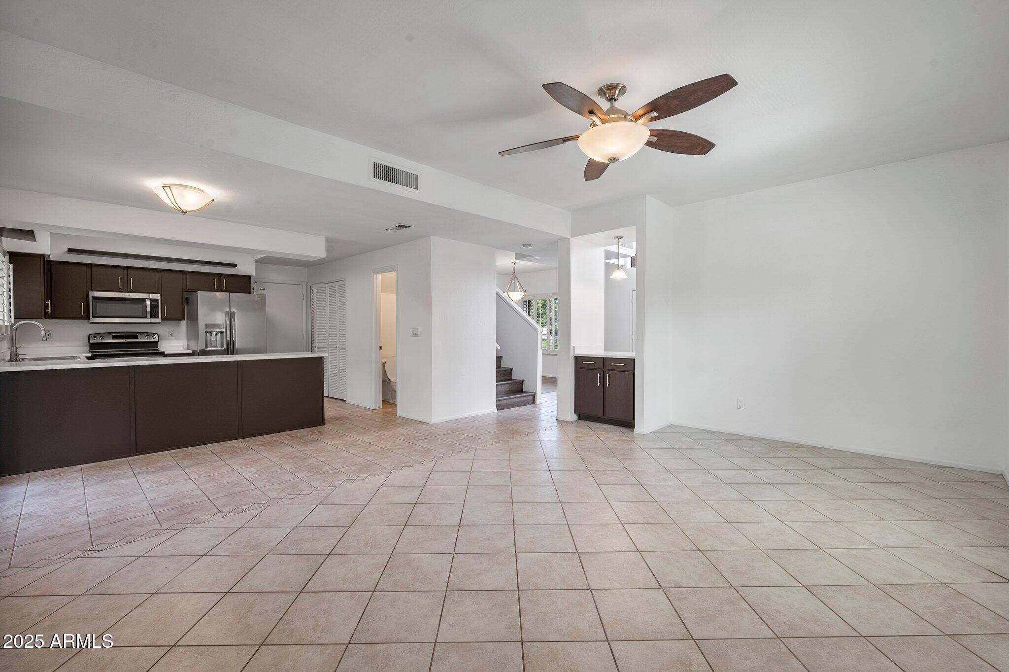 4529 E BLUEFIELD Avenue, Phoenix