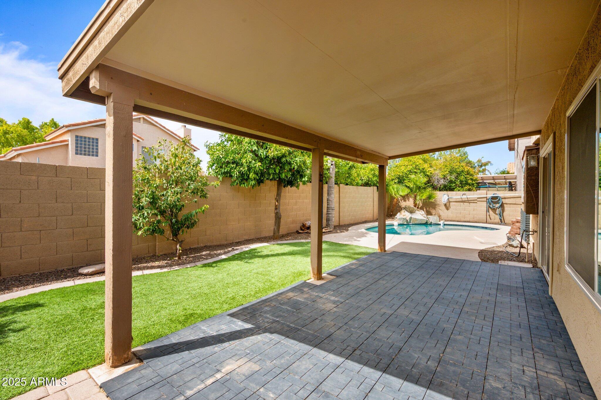4529 E BLUEFIELD Avenue, Phoenix