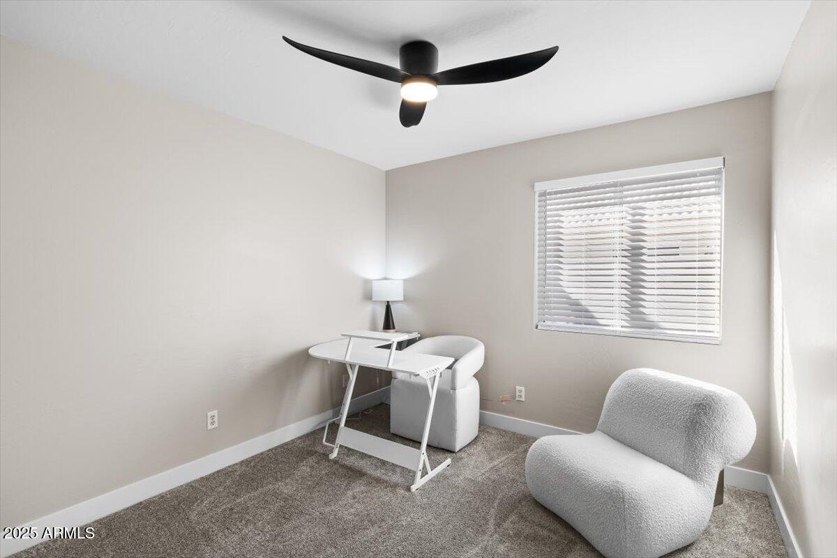 110 W ROSEMONTE Drive