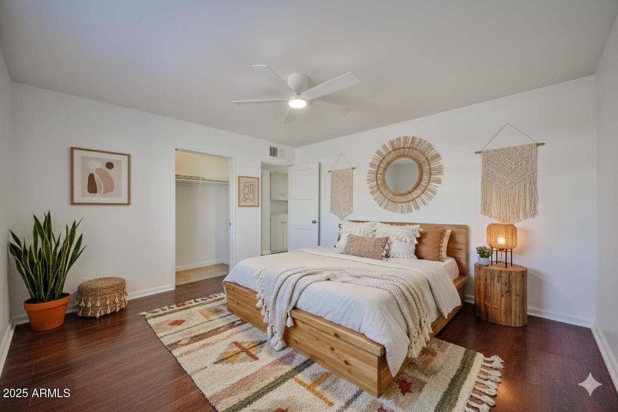 2221 W CLARENDON Avenue