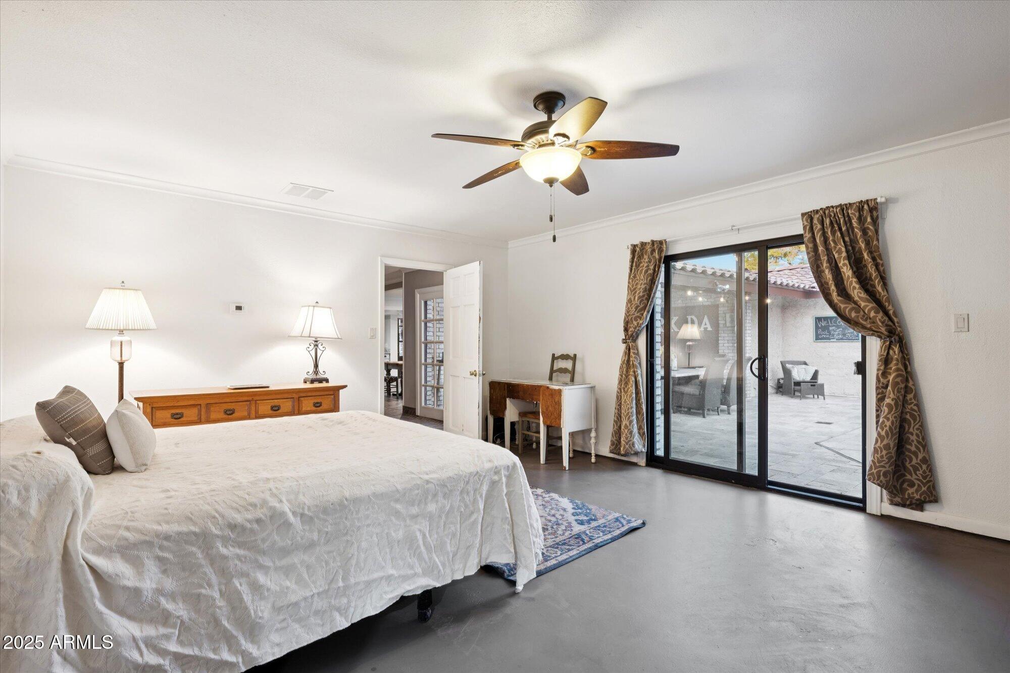 105 E CLAREMONT Street