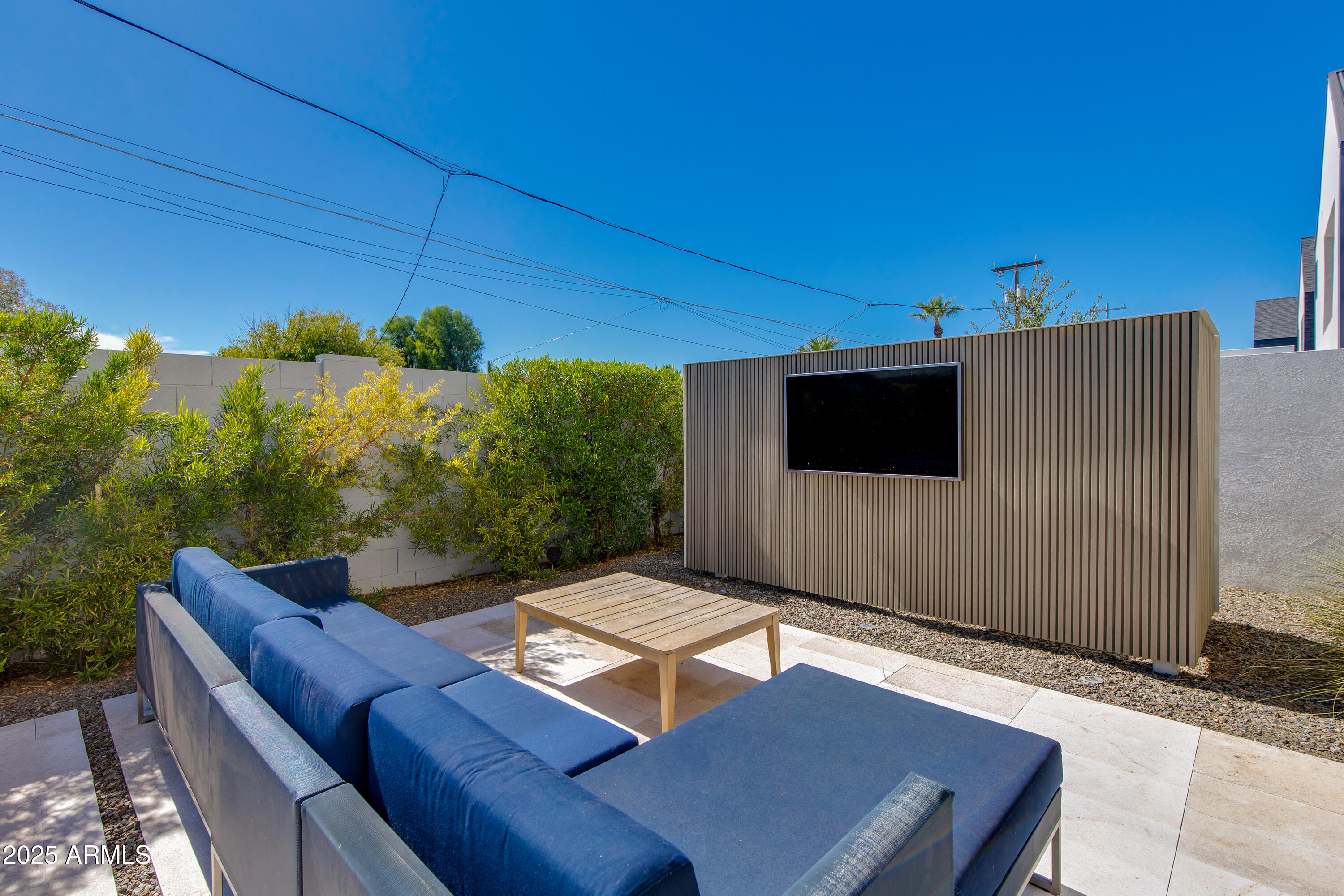 1333 E POMELO GROVE Lane