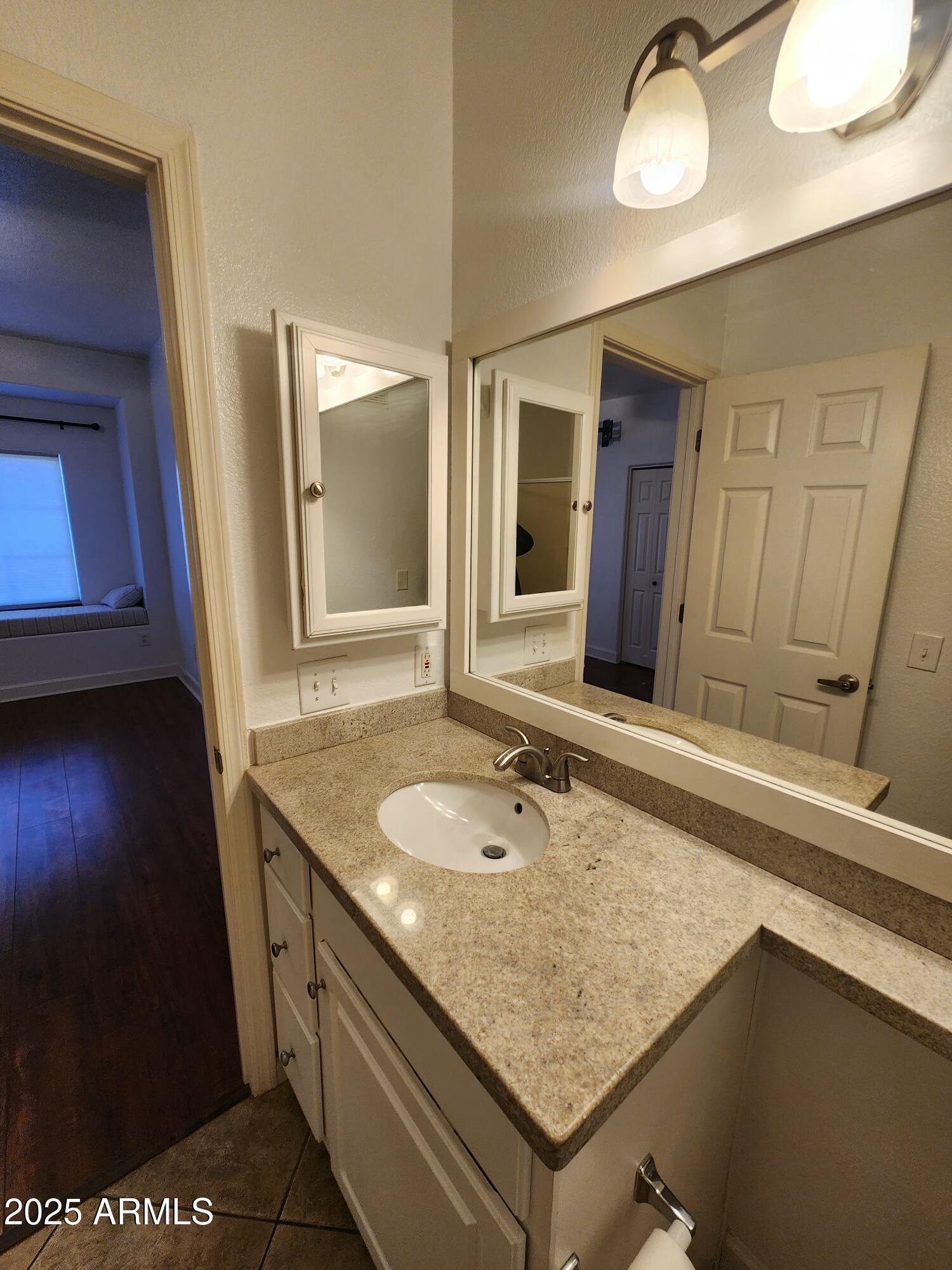 4455 E PARADISE VILLAGE Parkway S, 1035