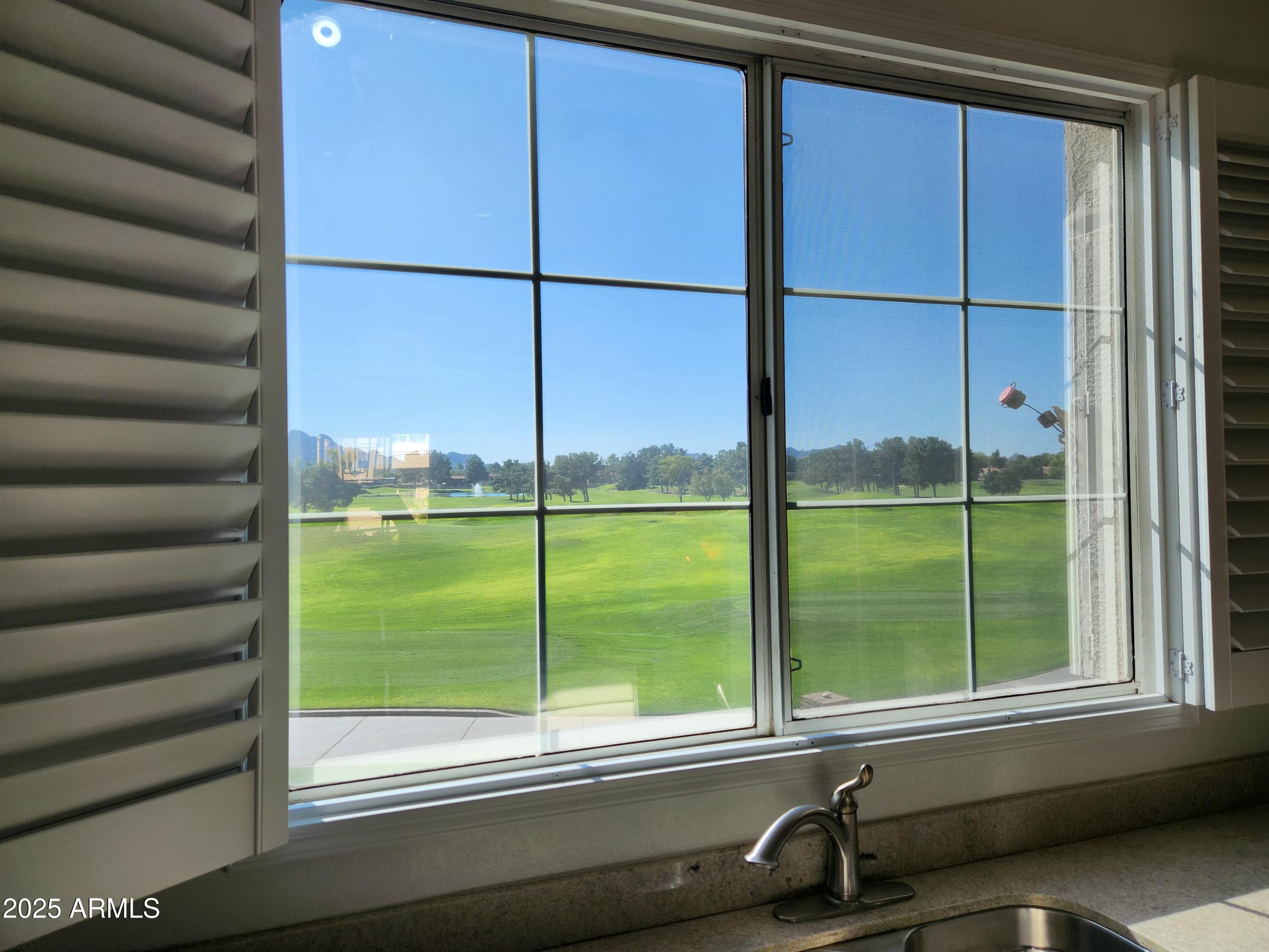 4455 E PARADISE VILLAGE Parkway S, 1035