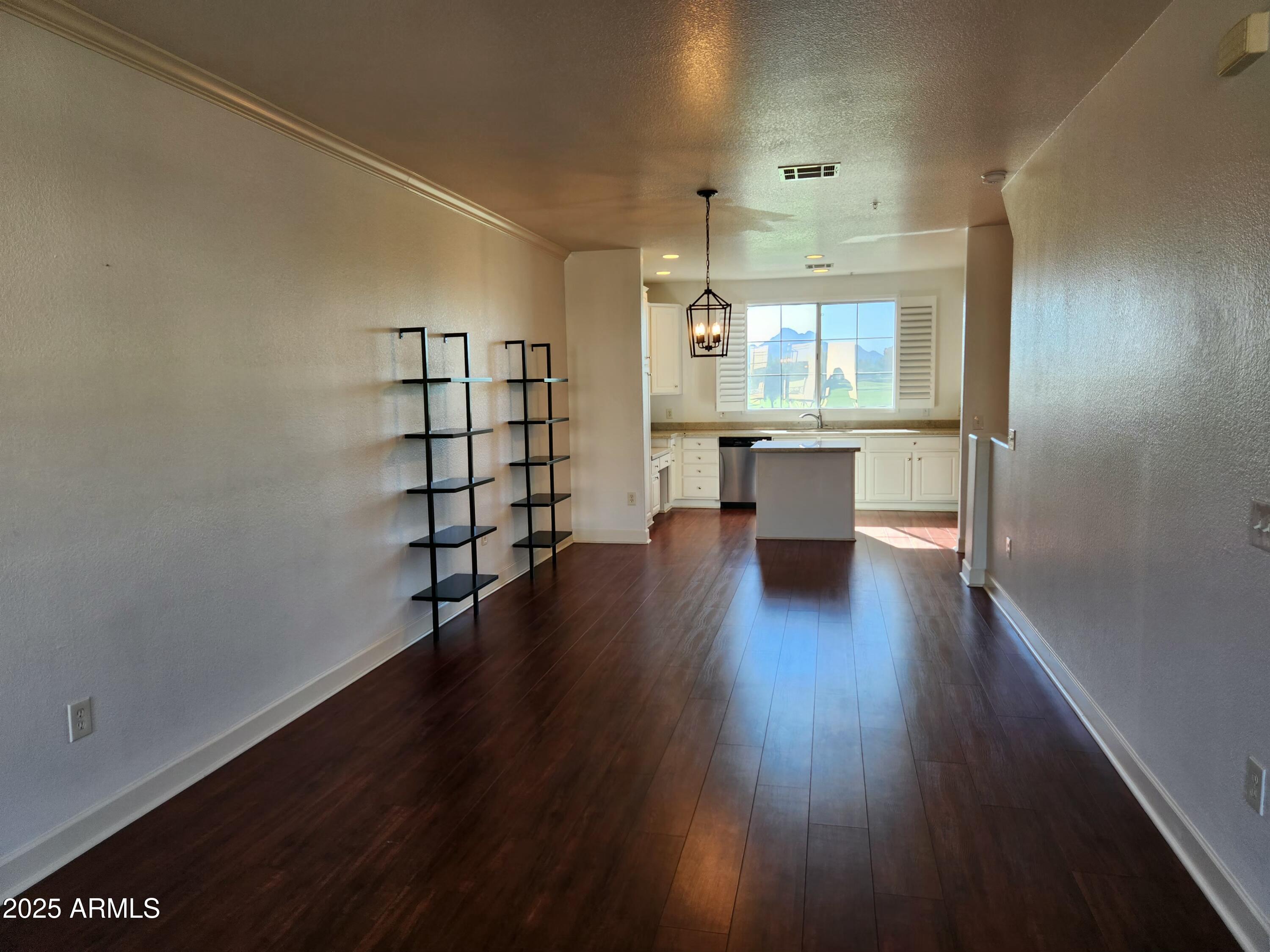 4455 E PARADISE VILLAGE Parkway S, 1035