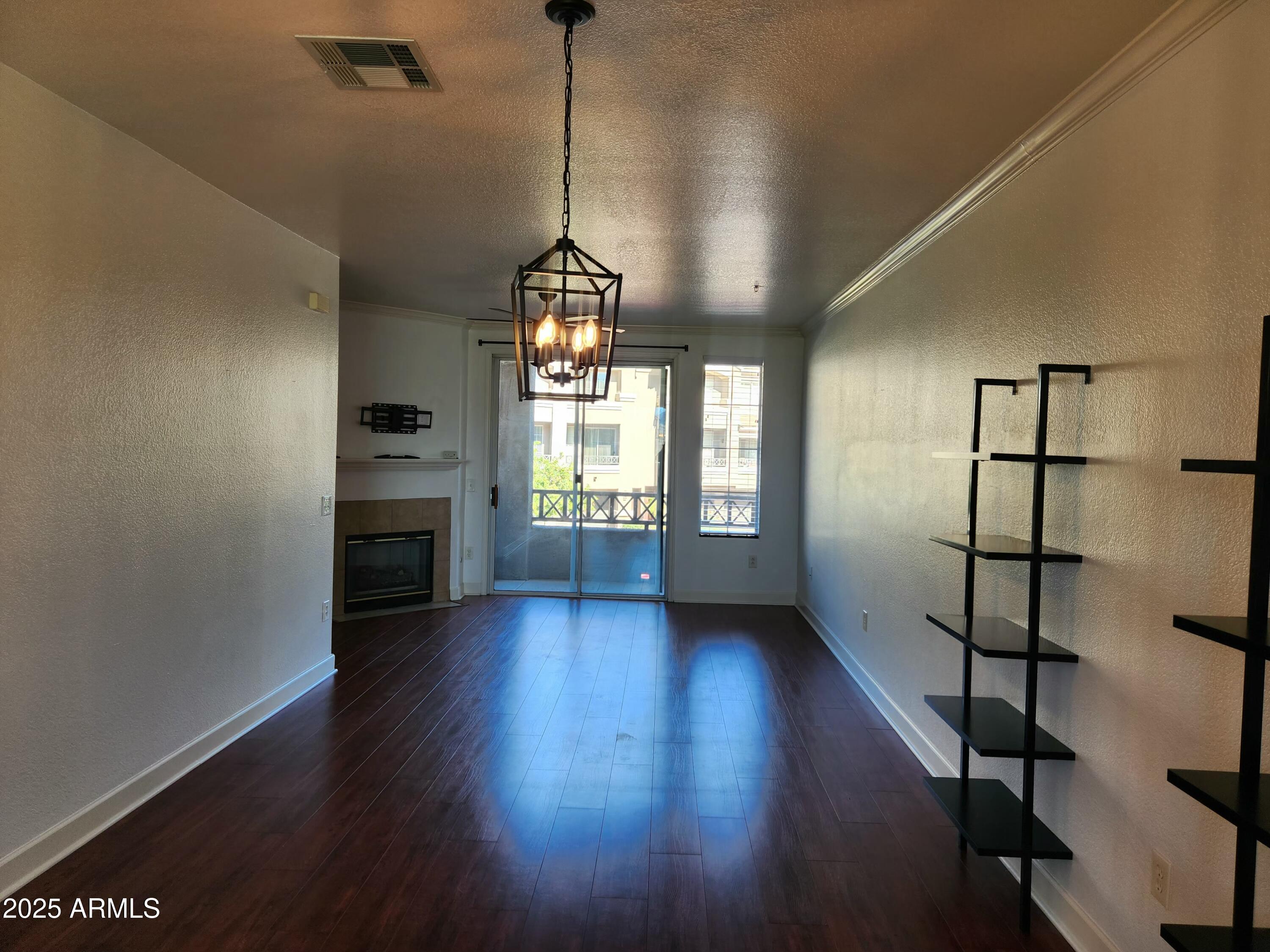 4455 E PARADISE VILLAGE Parkway S, 1035