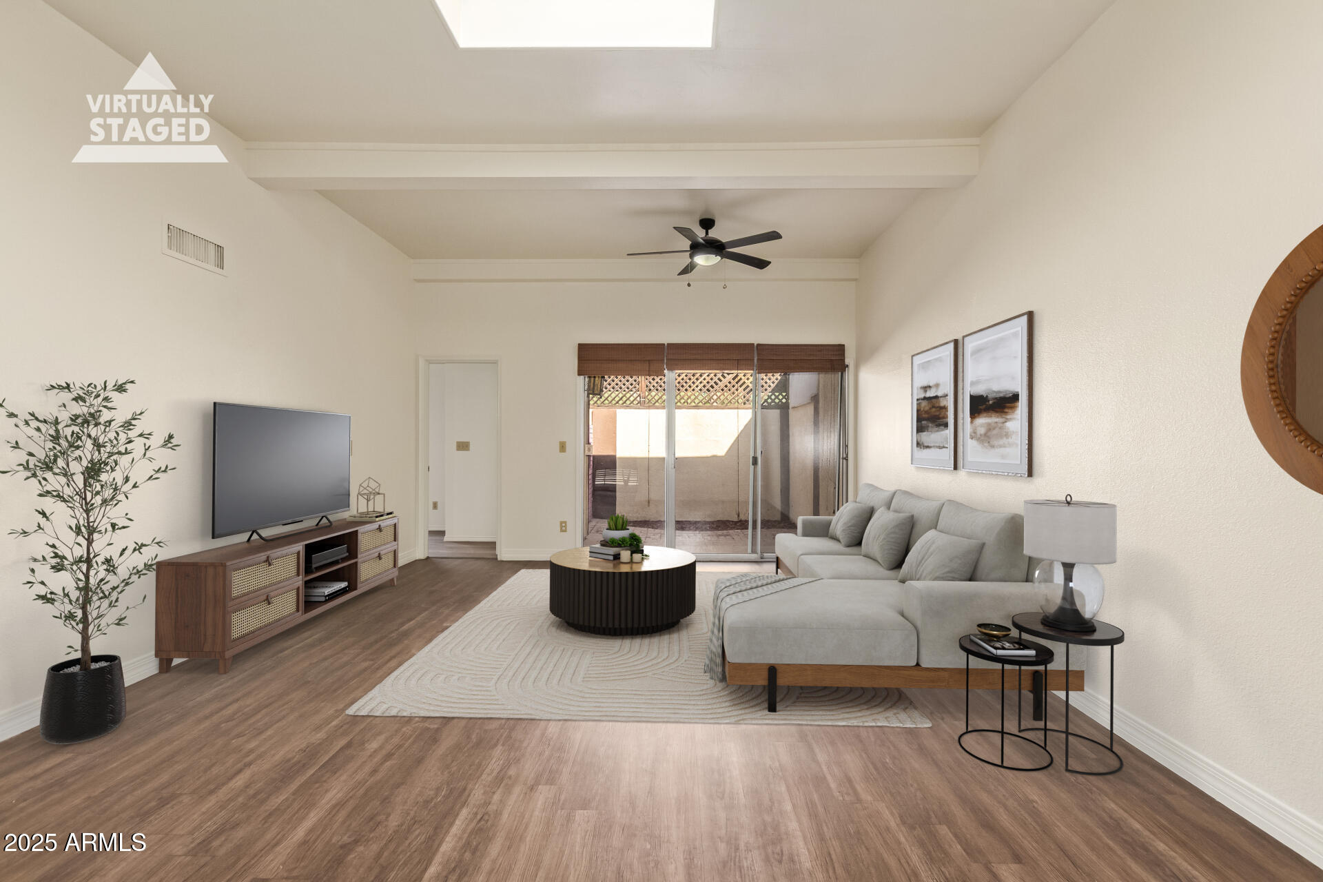 1274 E AVENIDA HERMOSA