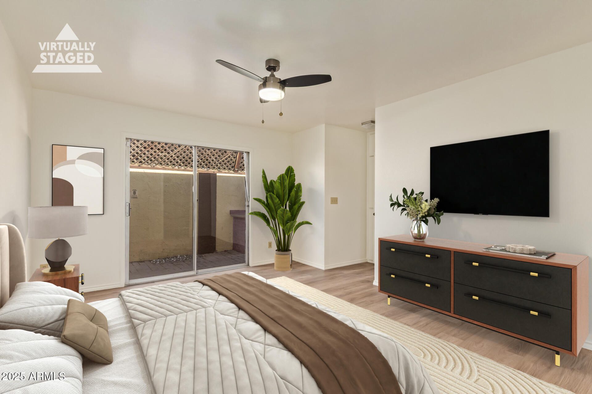 1274 E AVENIDA HERMOSA