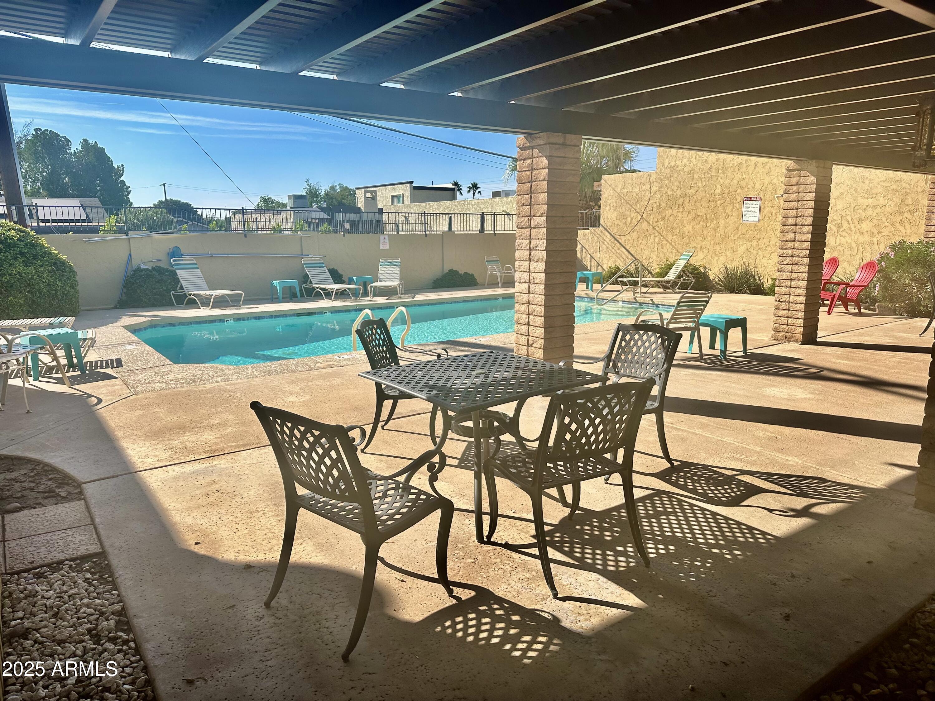 1274 E AVENIDA HERMOSA