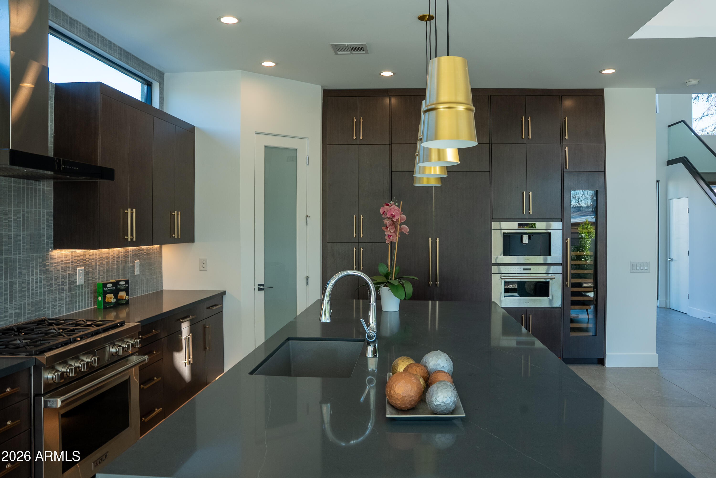 100 W NORTHERN Avenue 15