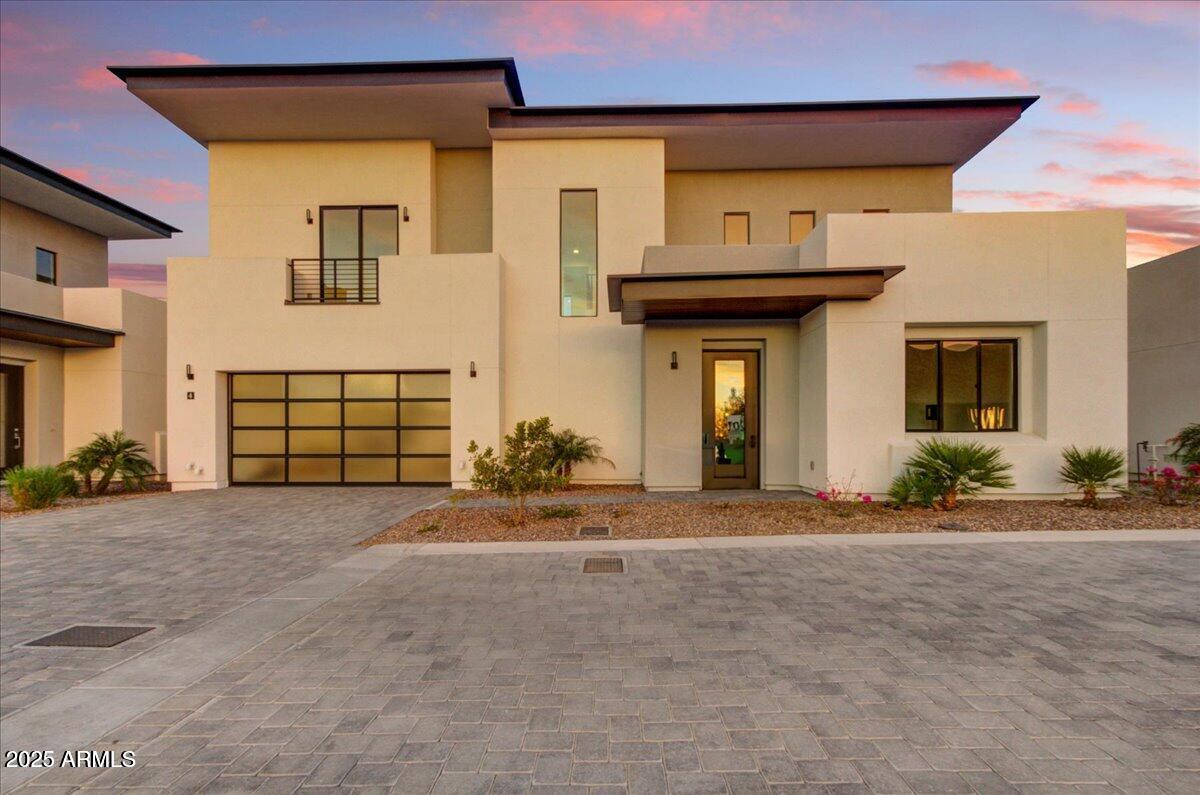 100 W NORTHERN Avenue 4