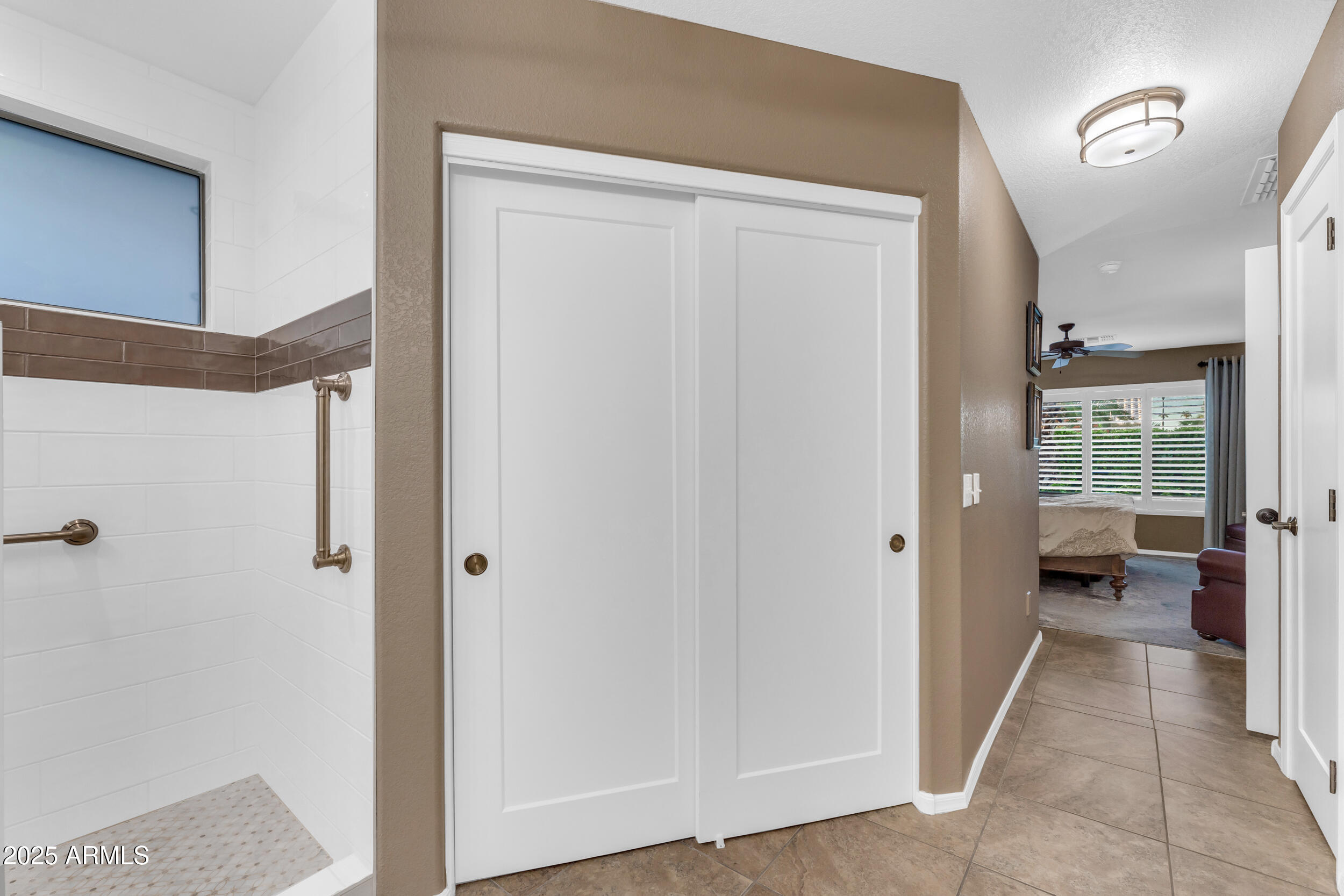 16134 W ROANOKE Avenue