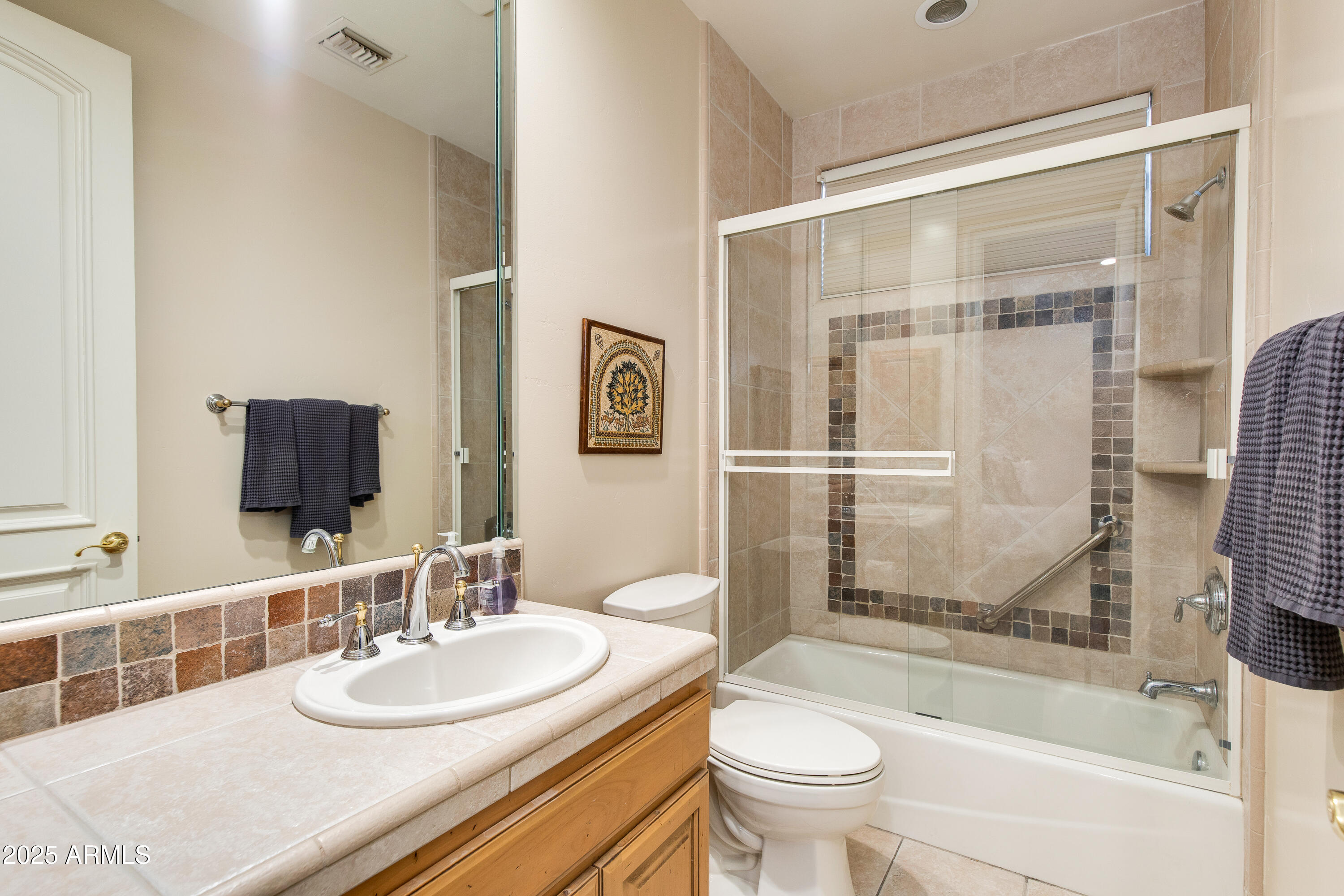 3201 E CAMINO SIN NOMBRE