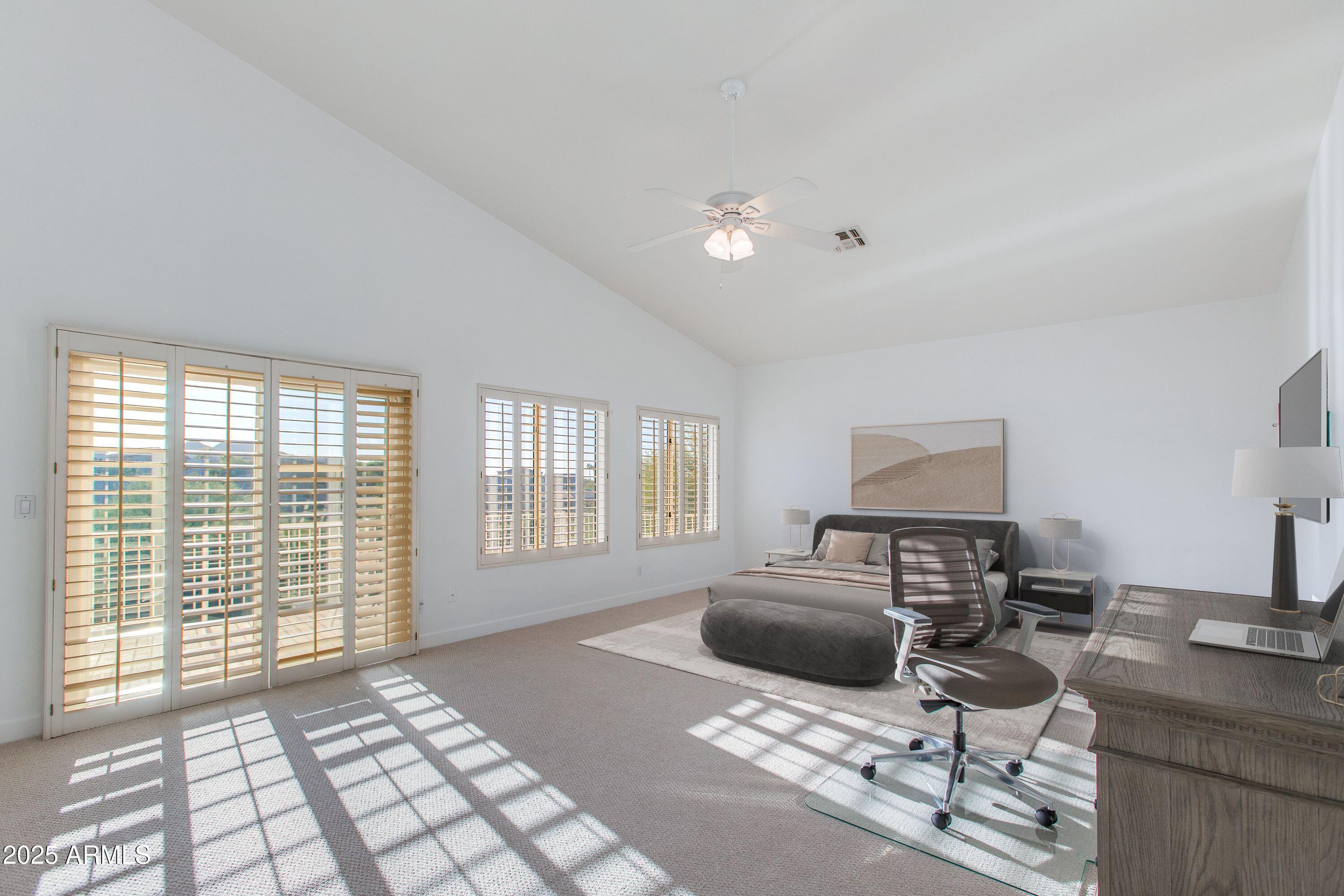 1331 E VOLTAIRE Avenue