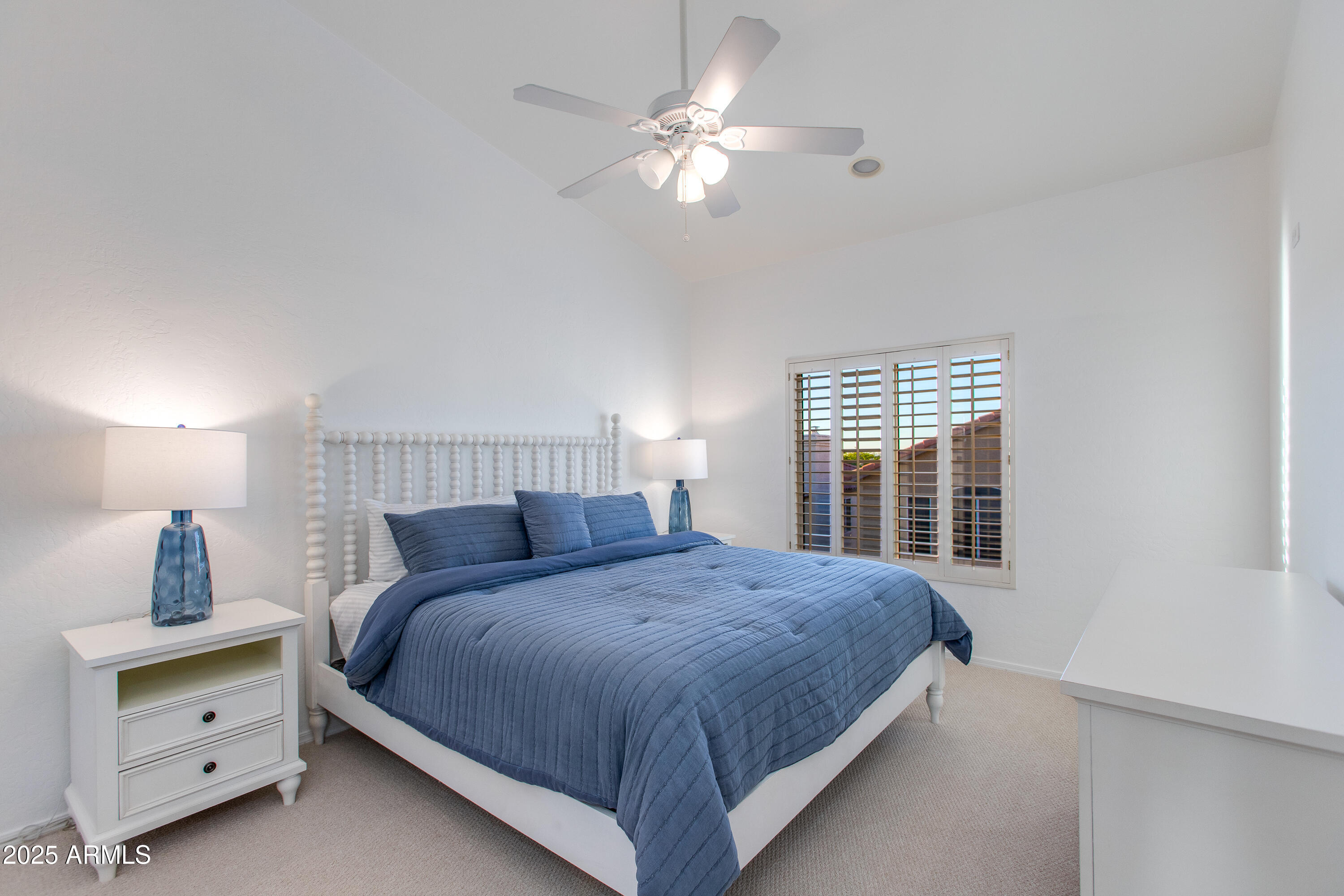 1331 E VOLTAIRE Avenue