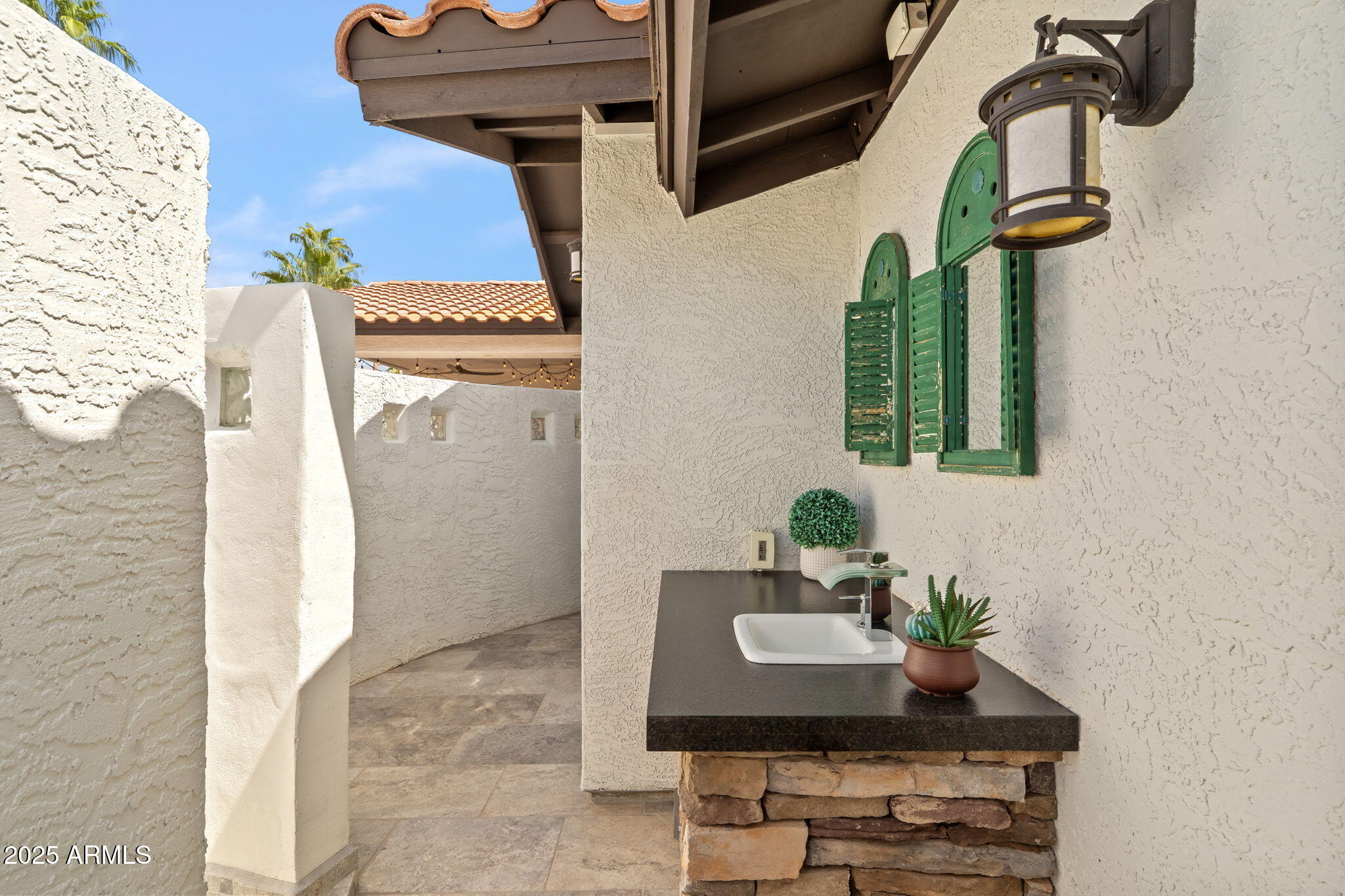 7510 E LARKSPUR Drive