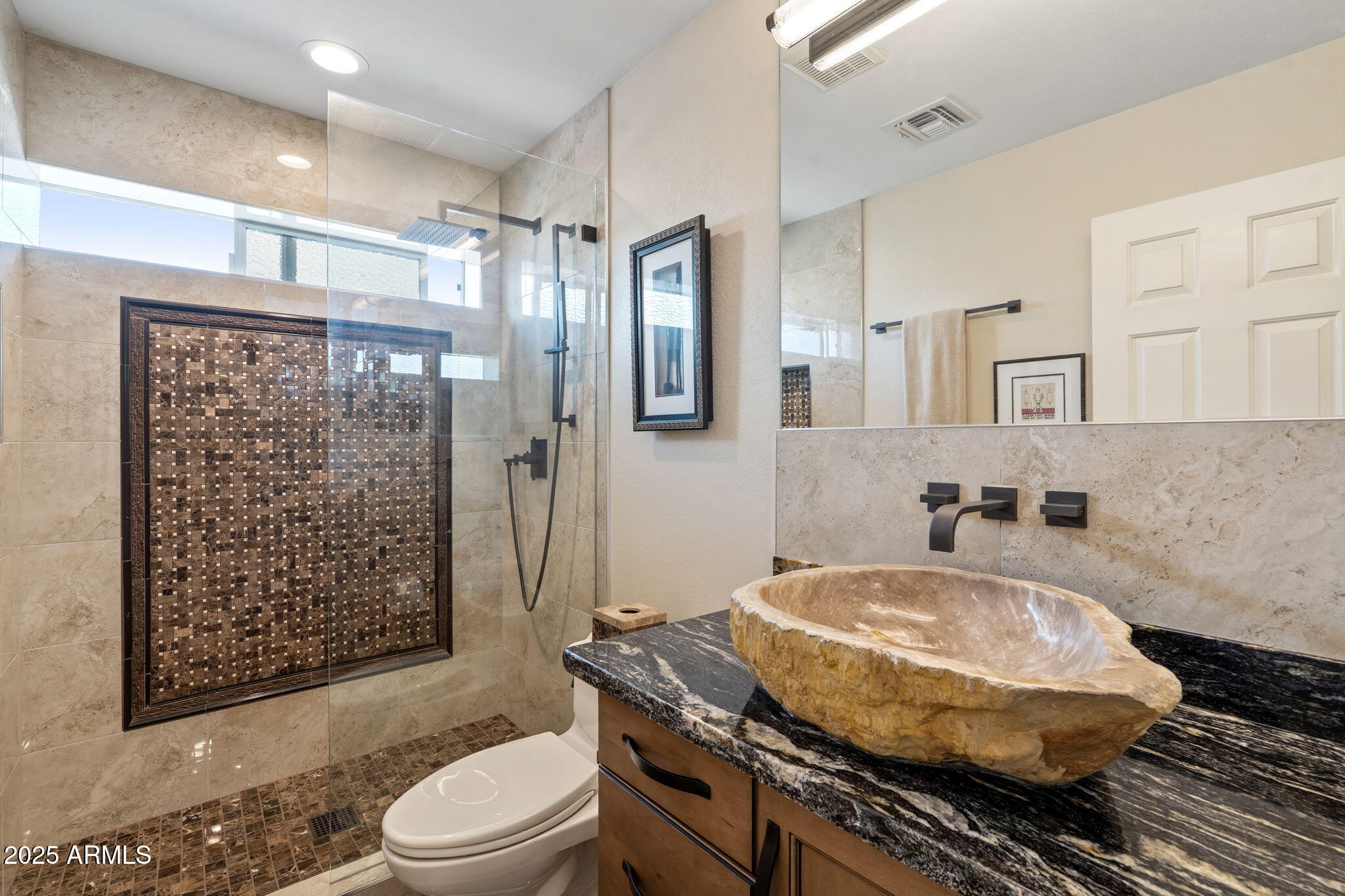 7510 E LARKSPUR Drive