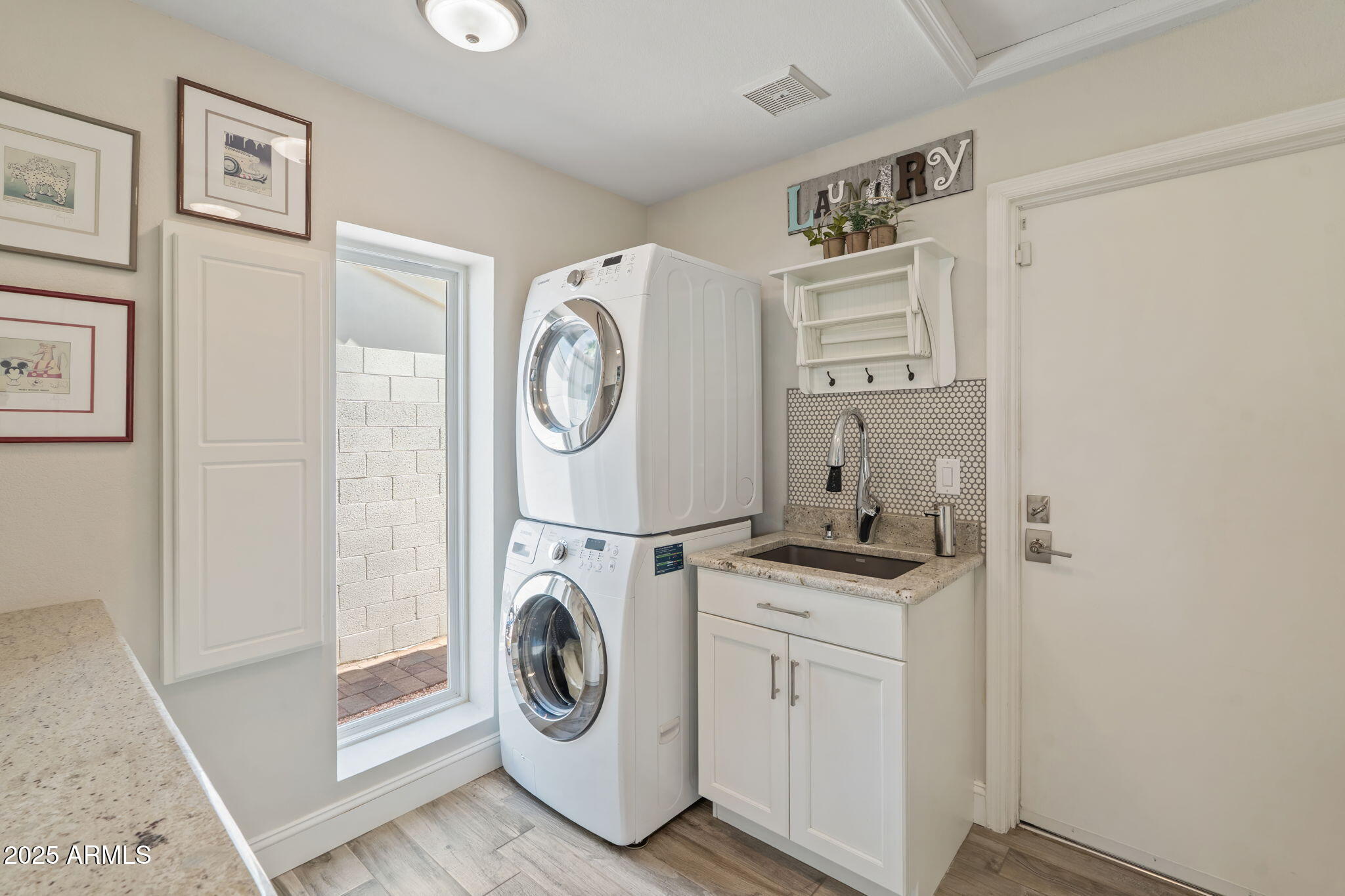 7510 E LARKSPUR Drive