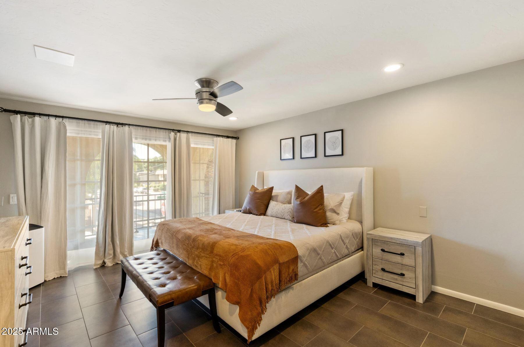 7802 E MACKENZIE Drive