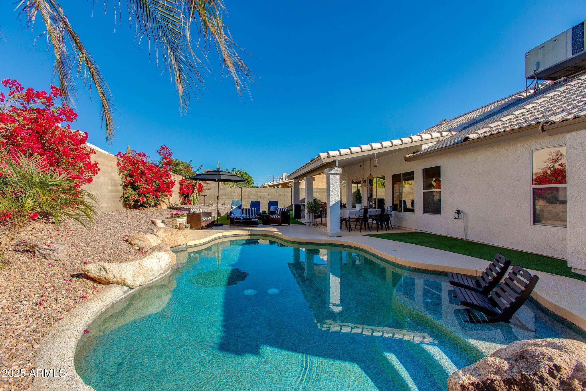 7458 E HANNIBAL Street