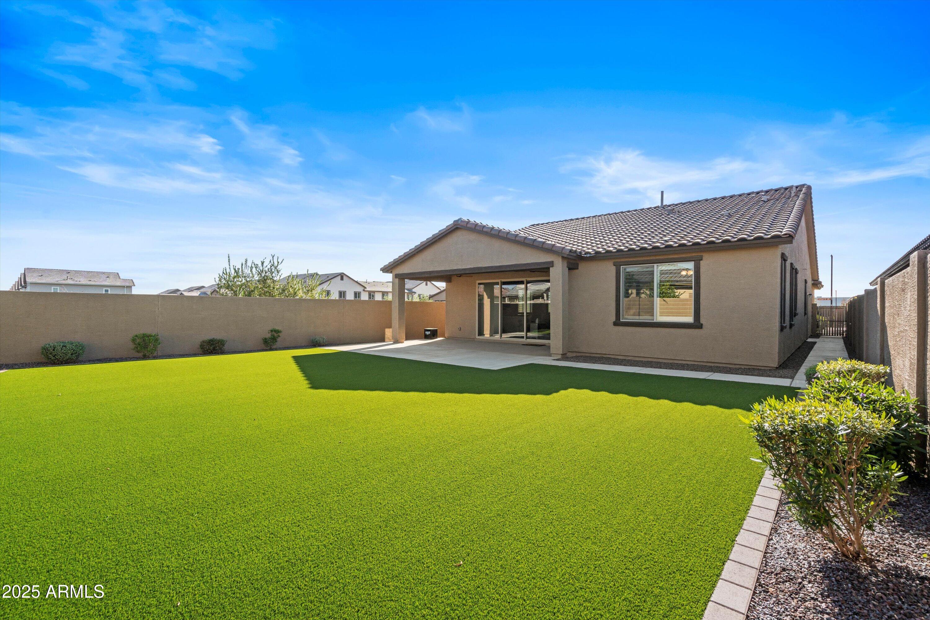 17274 W LARKSPUR Drive