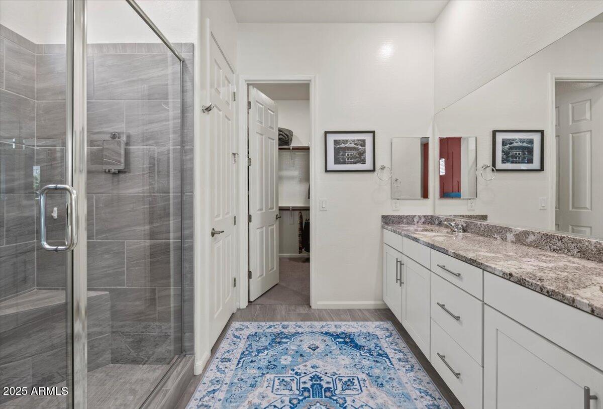 18562 W Thistle Landing Drive