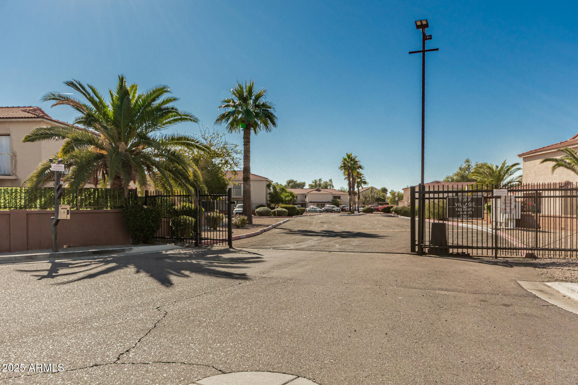 15650 N 19TH Avenue 1204