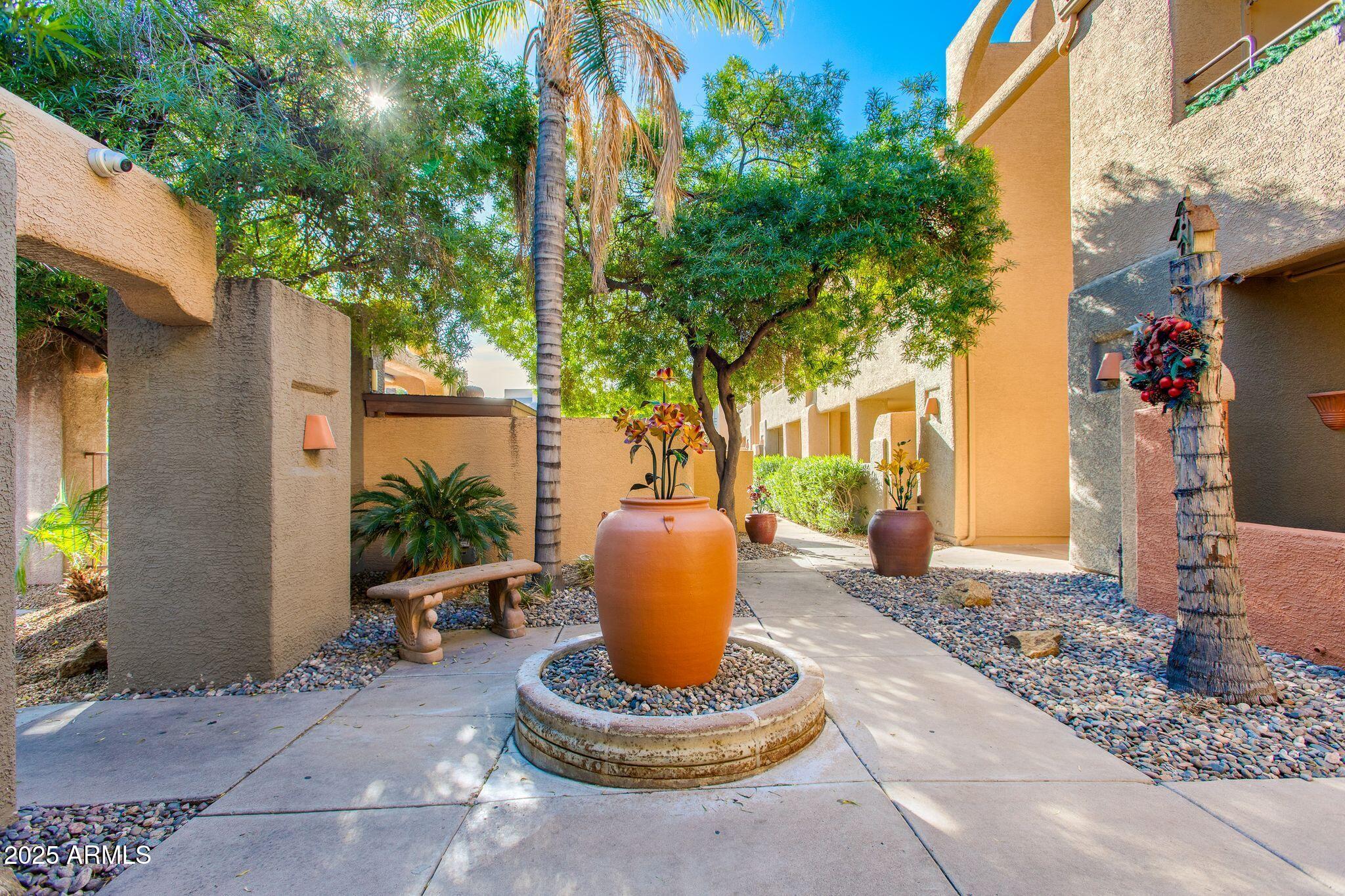 3845 E GREENWAY Road 107