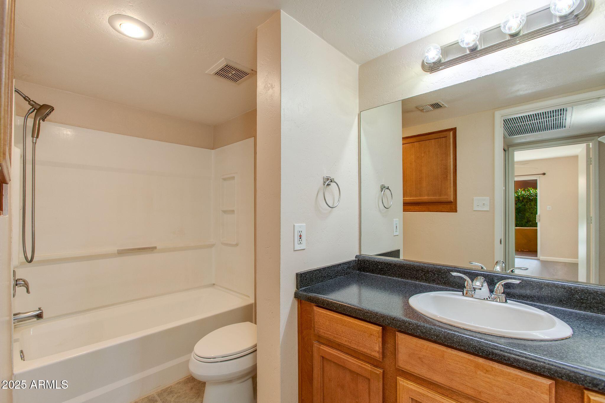 3845 E GREENWAY Road 107