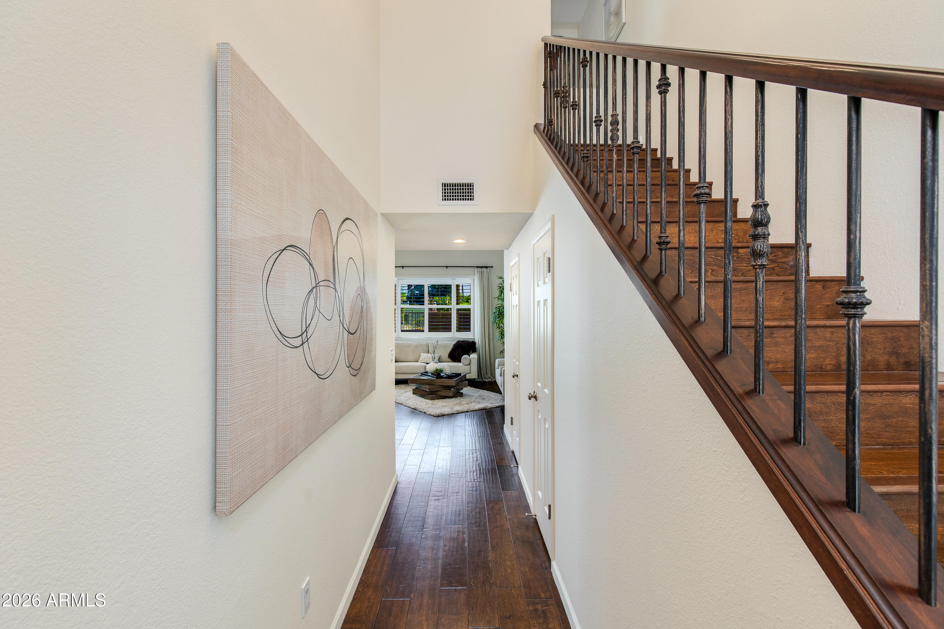 10 W GEORGIA Avenue 6