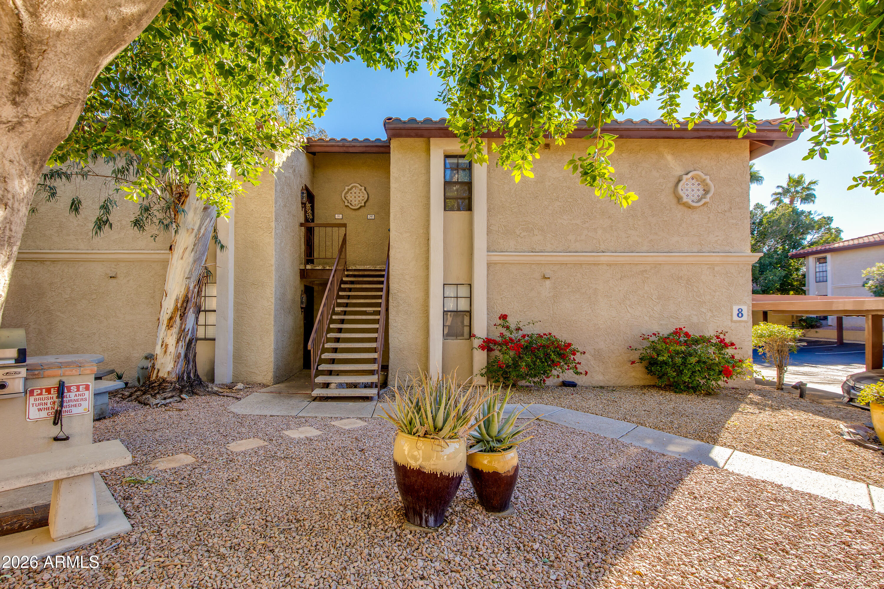 7557 N DREAMY DRAW Drive 240