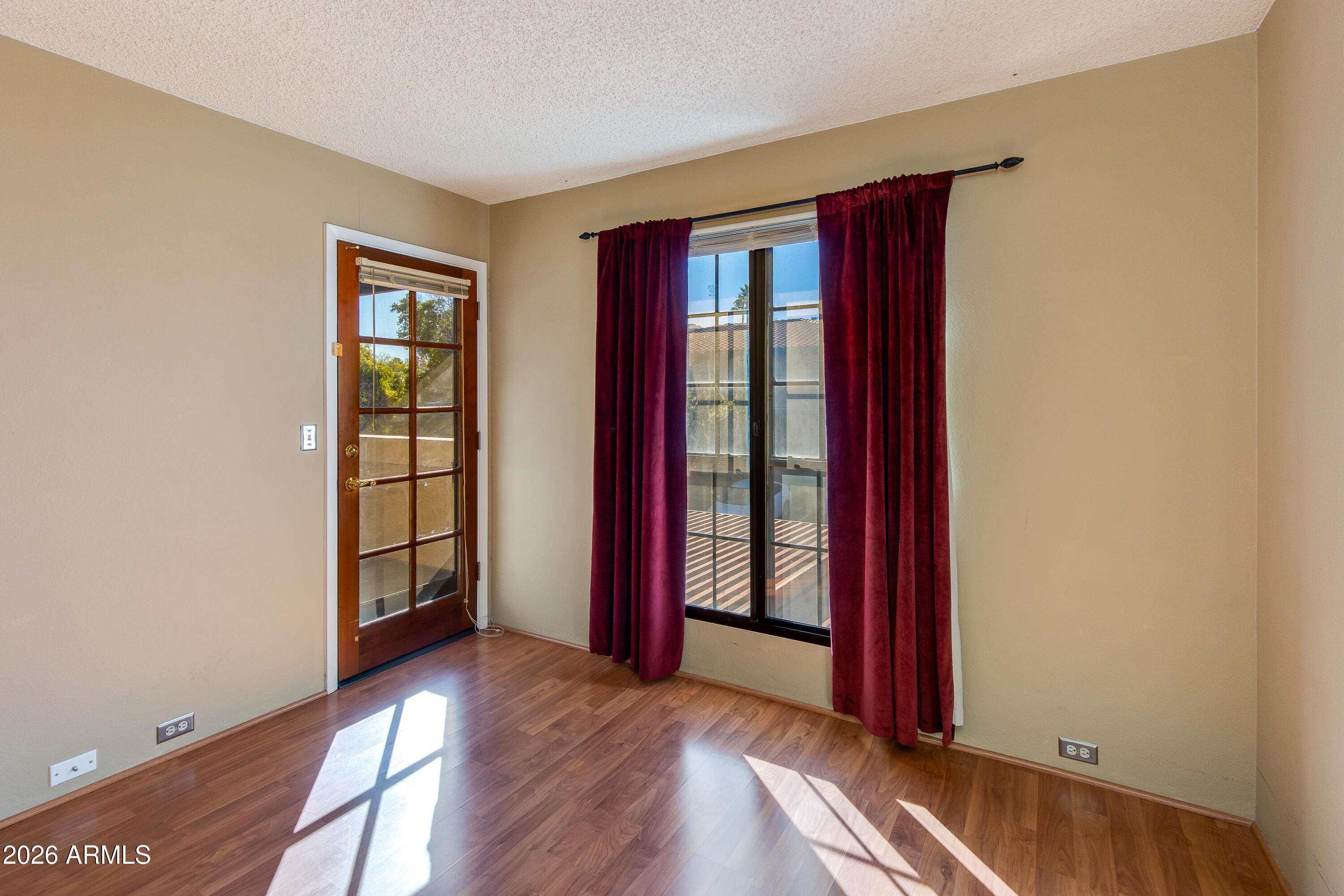 7557 N DREAMY DRAW Drive 240