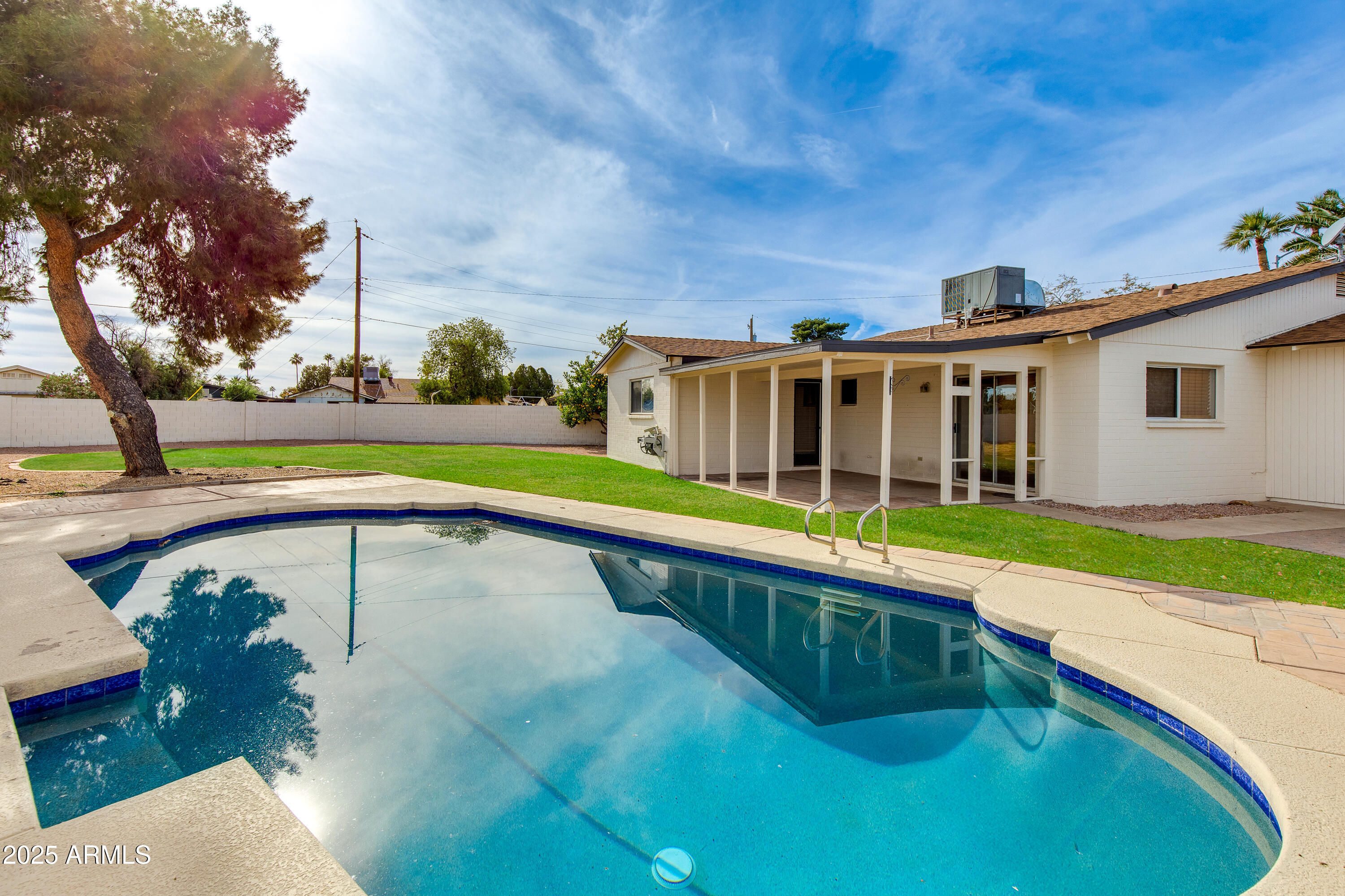 8535 E AMELIA Avenue