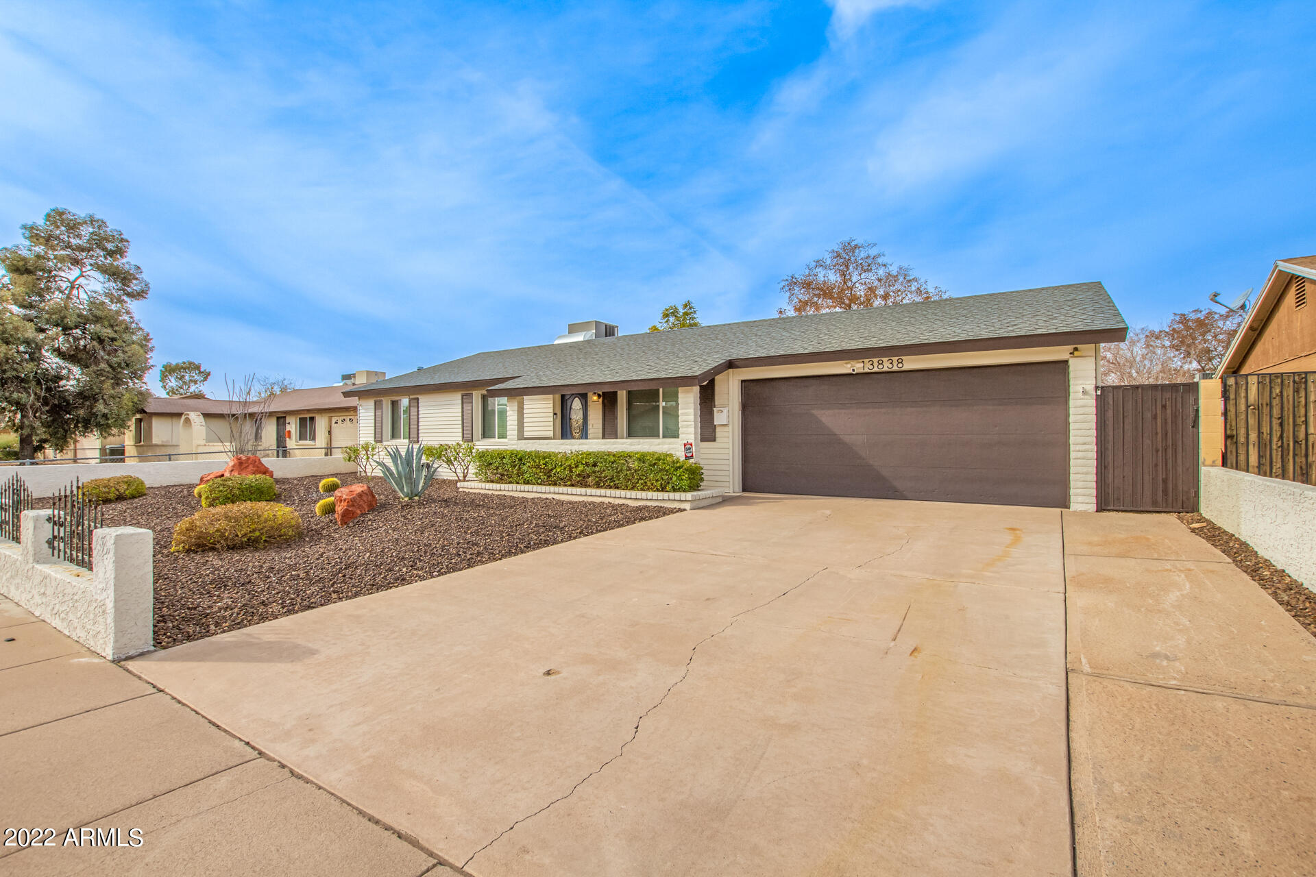 13838 N 37TH Way