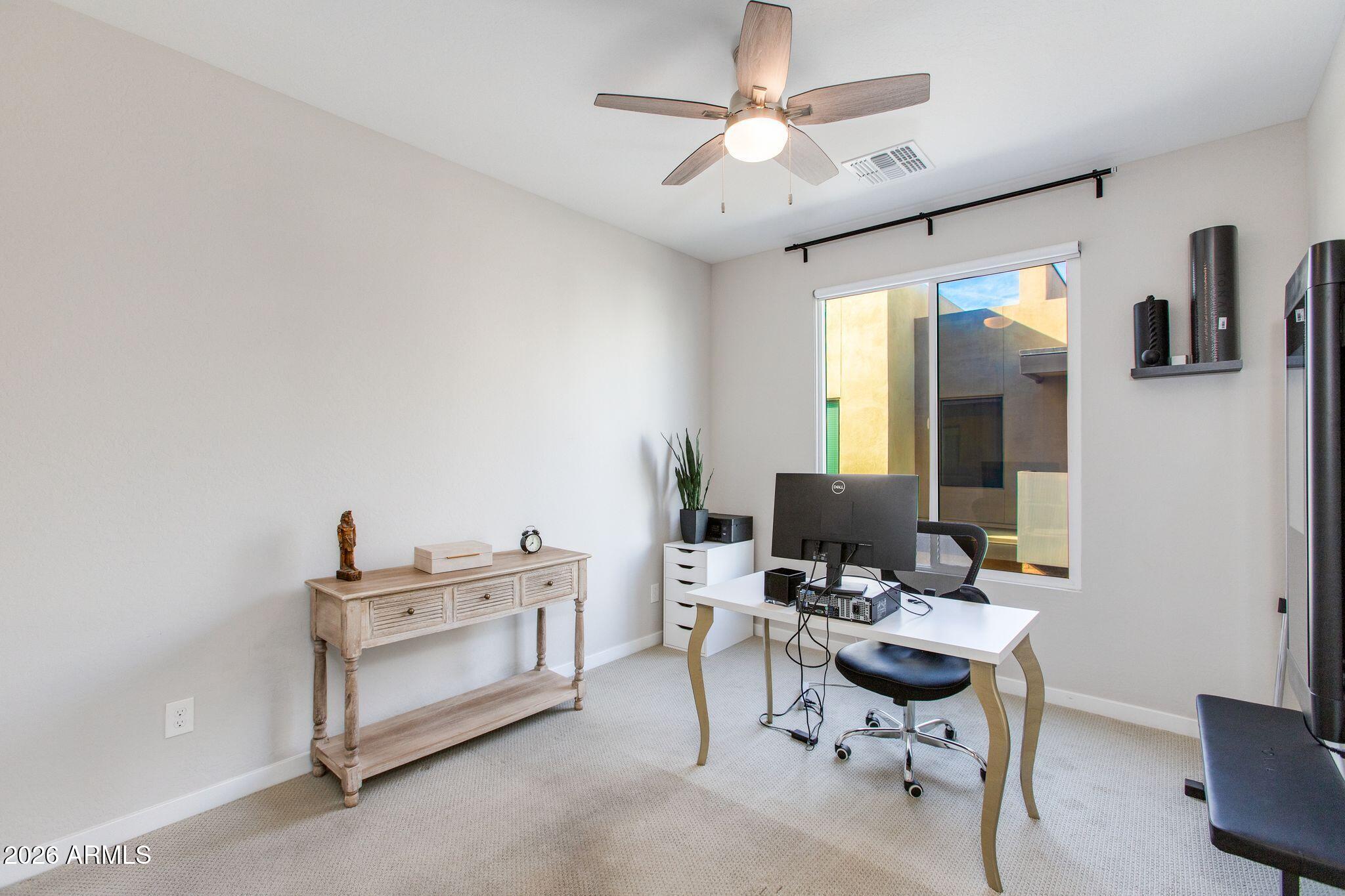 901 S SMITH Road 1063