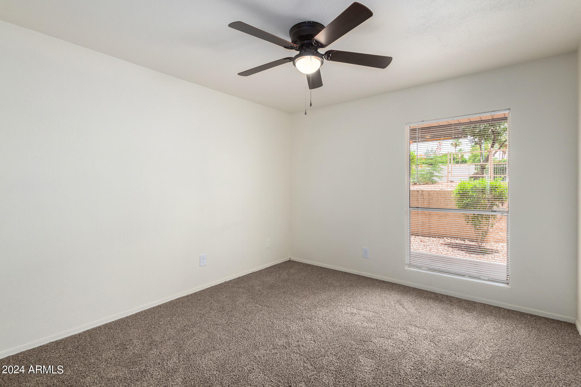 11048 N 28TH Drive 145